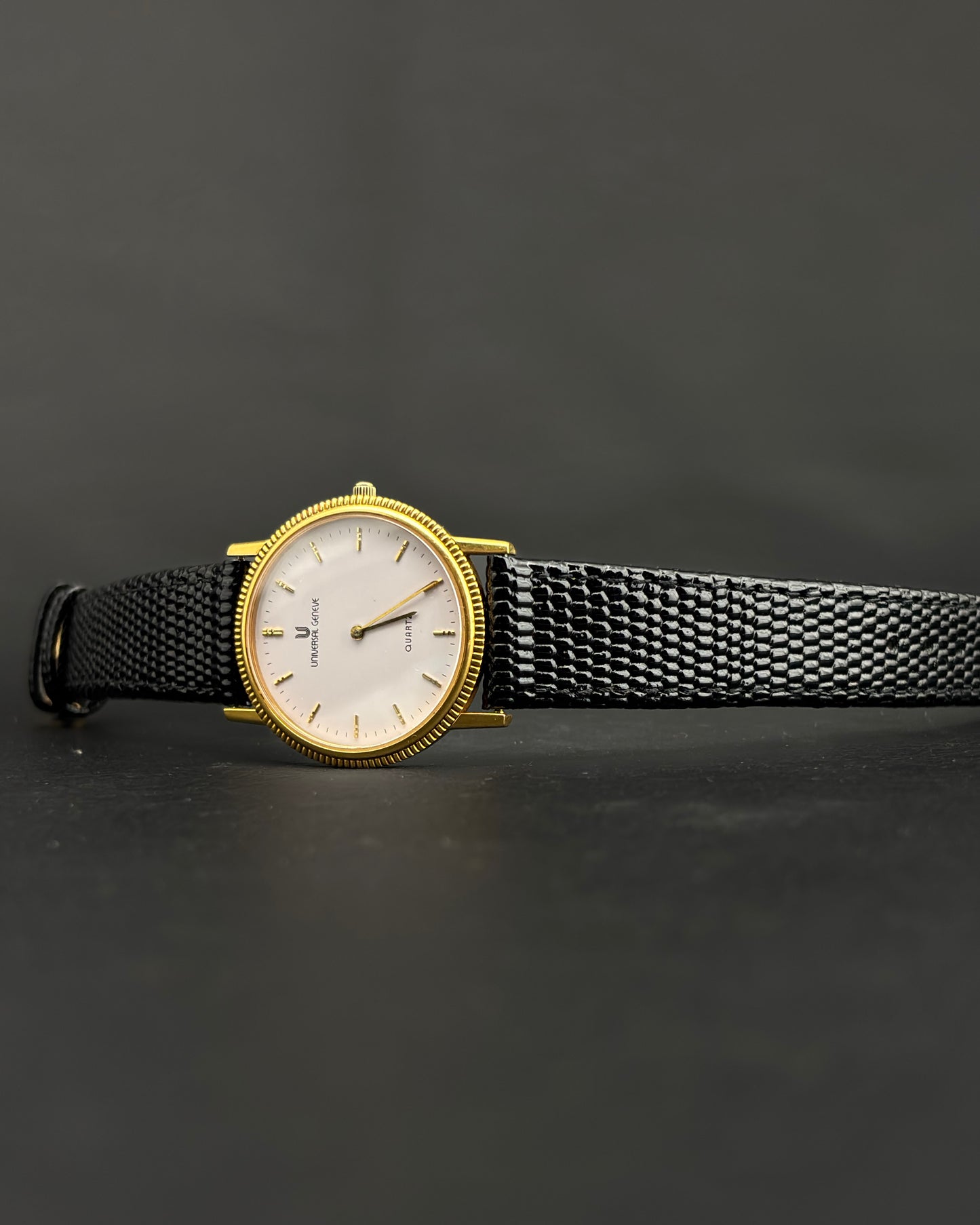 Universal Geneve Quartz Slim Ref. 533.240 | Gold-Plated