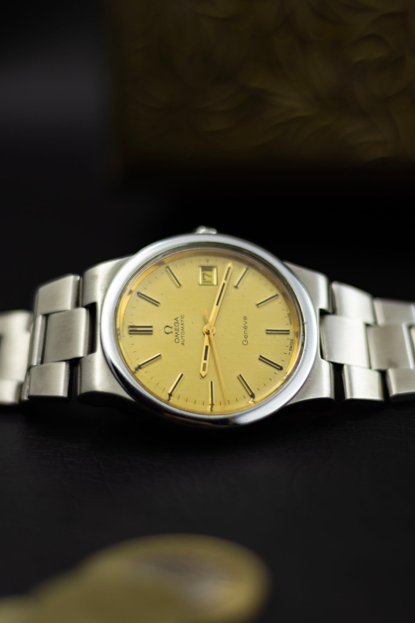 Omega Genève Automatic | Gold Dial