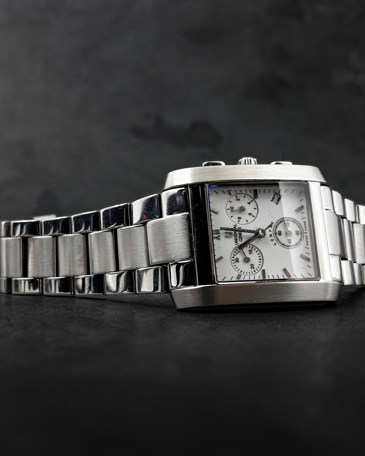 Universal Genève Unicompax Quartz