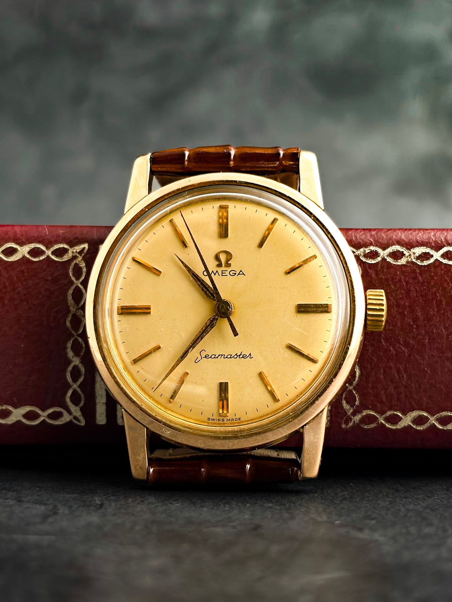 Omega Seamaster | 14K Gold Top