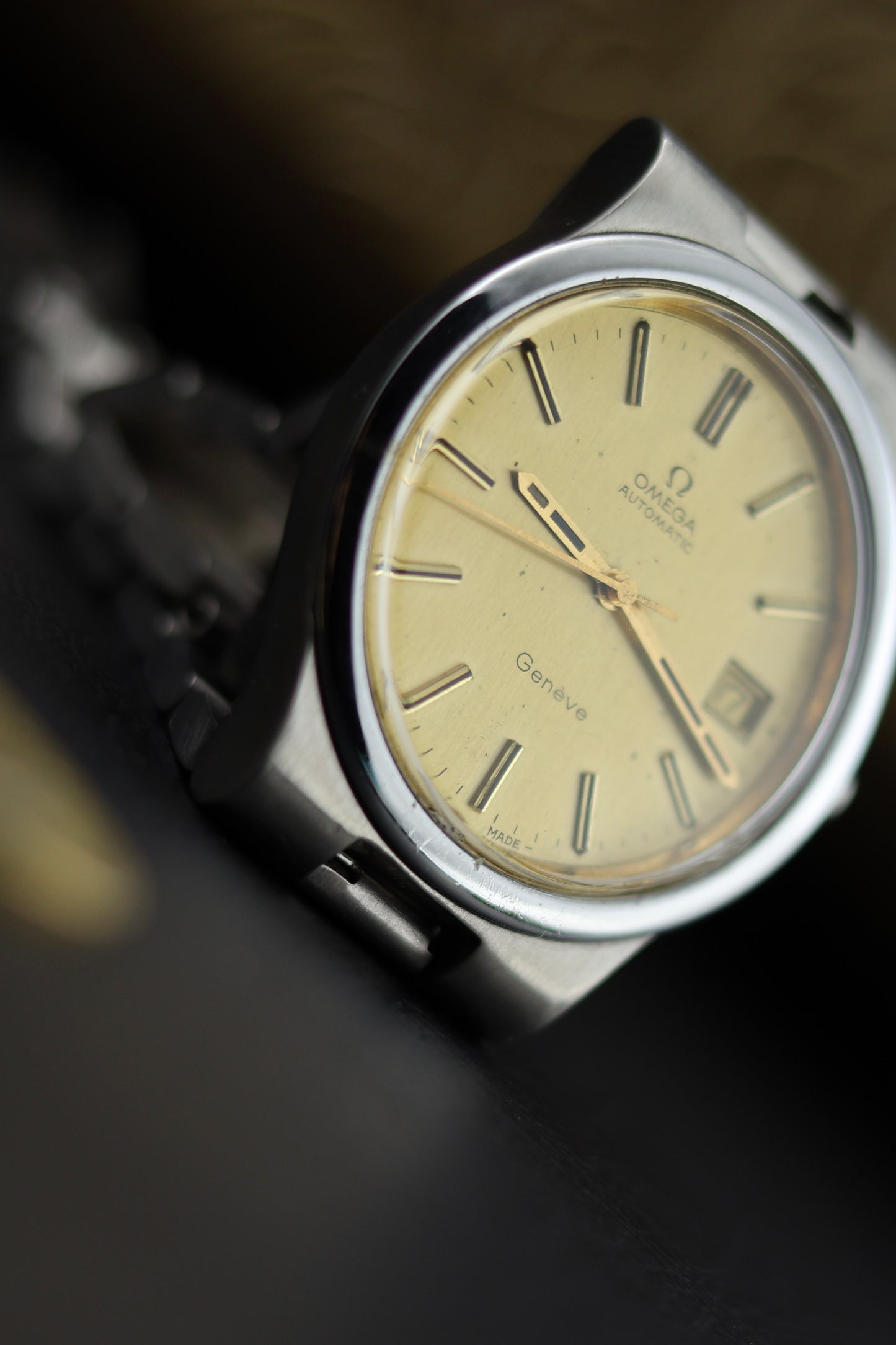 Omega Genève Automatic | Gold Dial