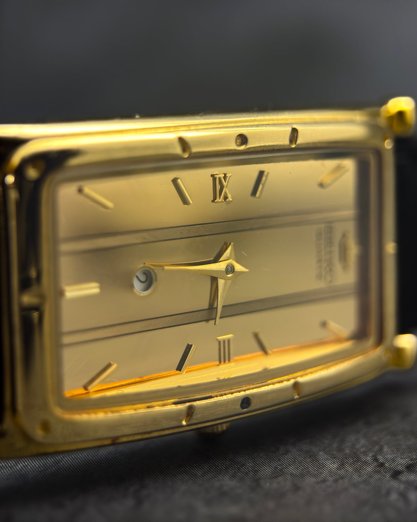 Seiko Galaxy Tank - Mirror Dial