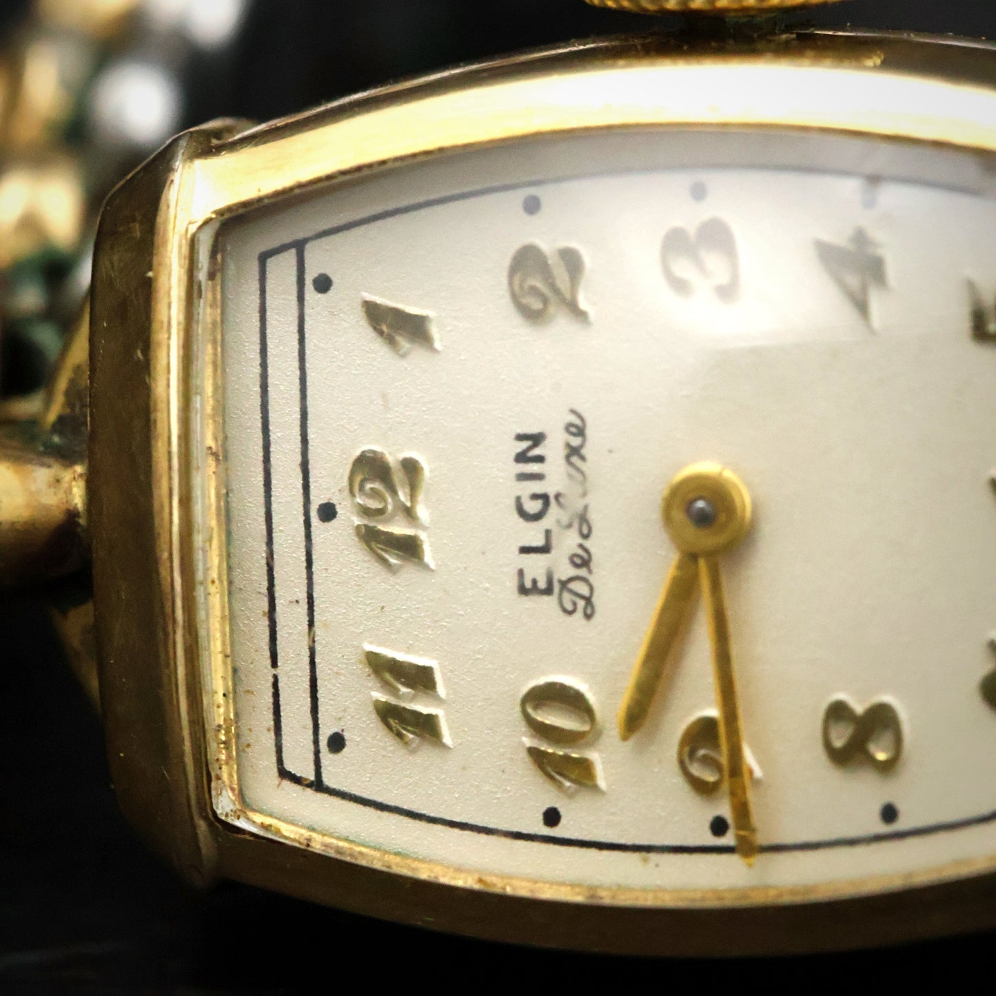 Elgin De Luxe Gold-Filled Tonneau Ladies' Watch