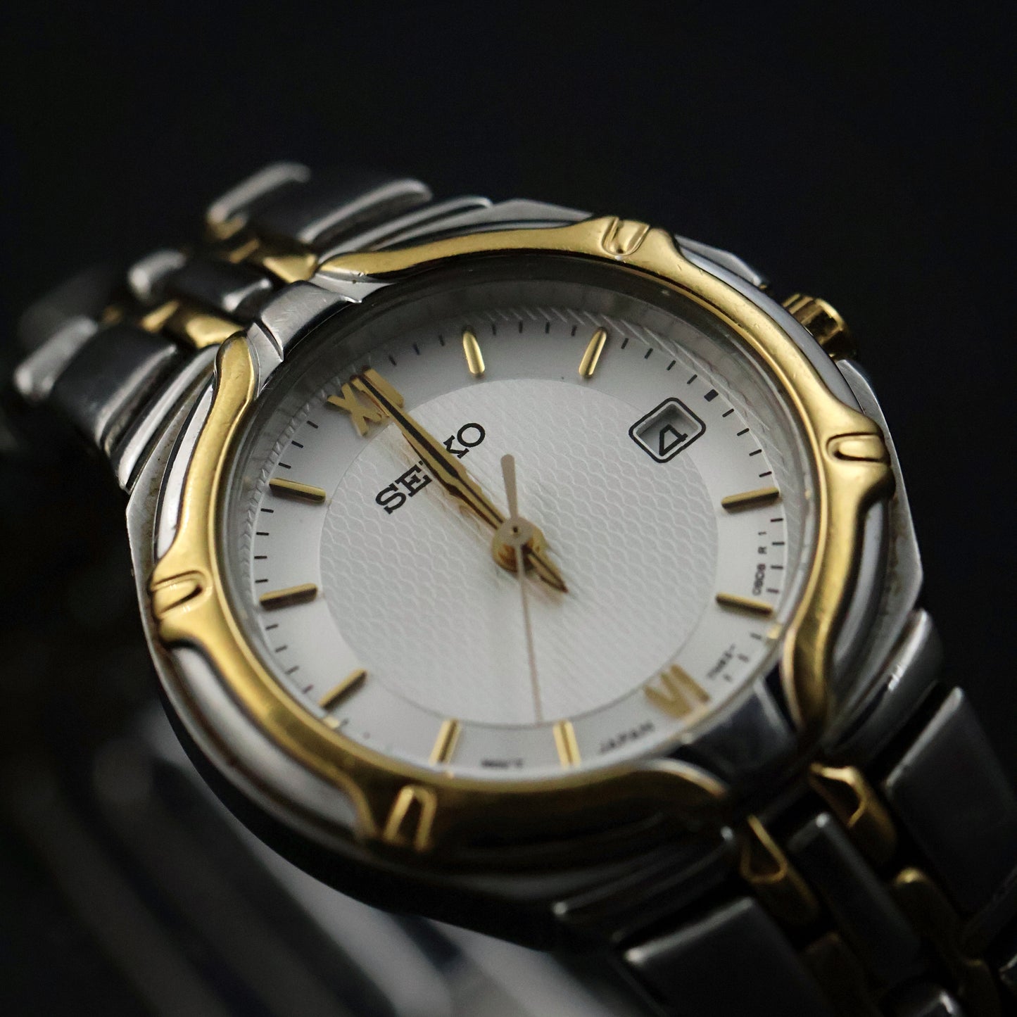 Seiko Two-Tone Scalloped Bezel with Date