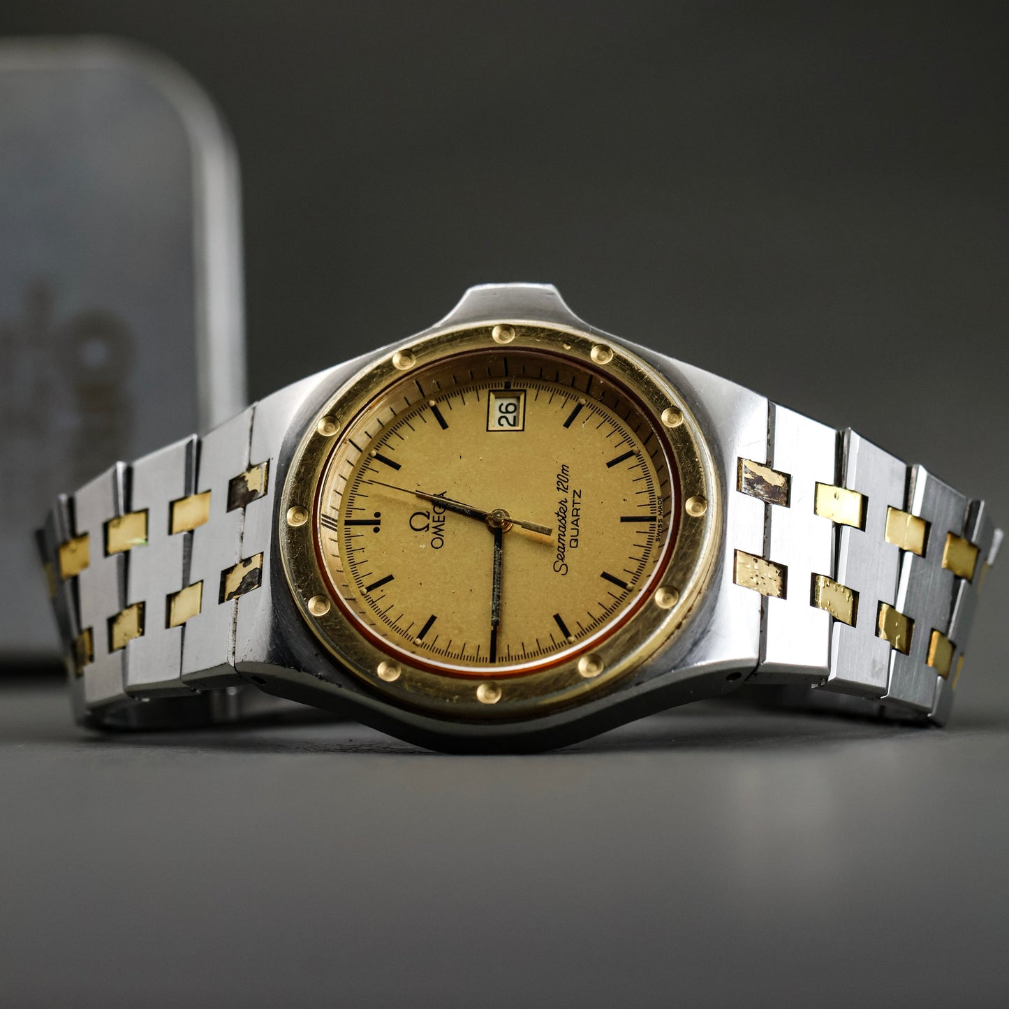 Omega Seamaster Alveoles