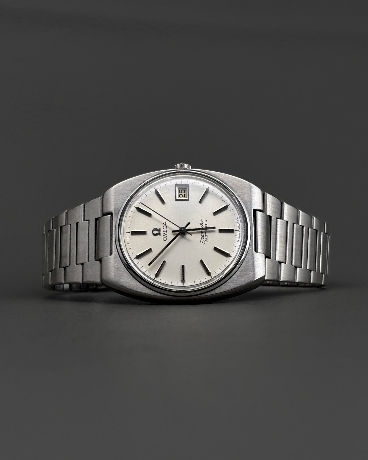 Omega Seamaster - TV Case