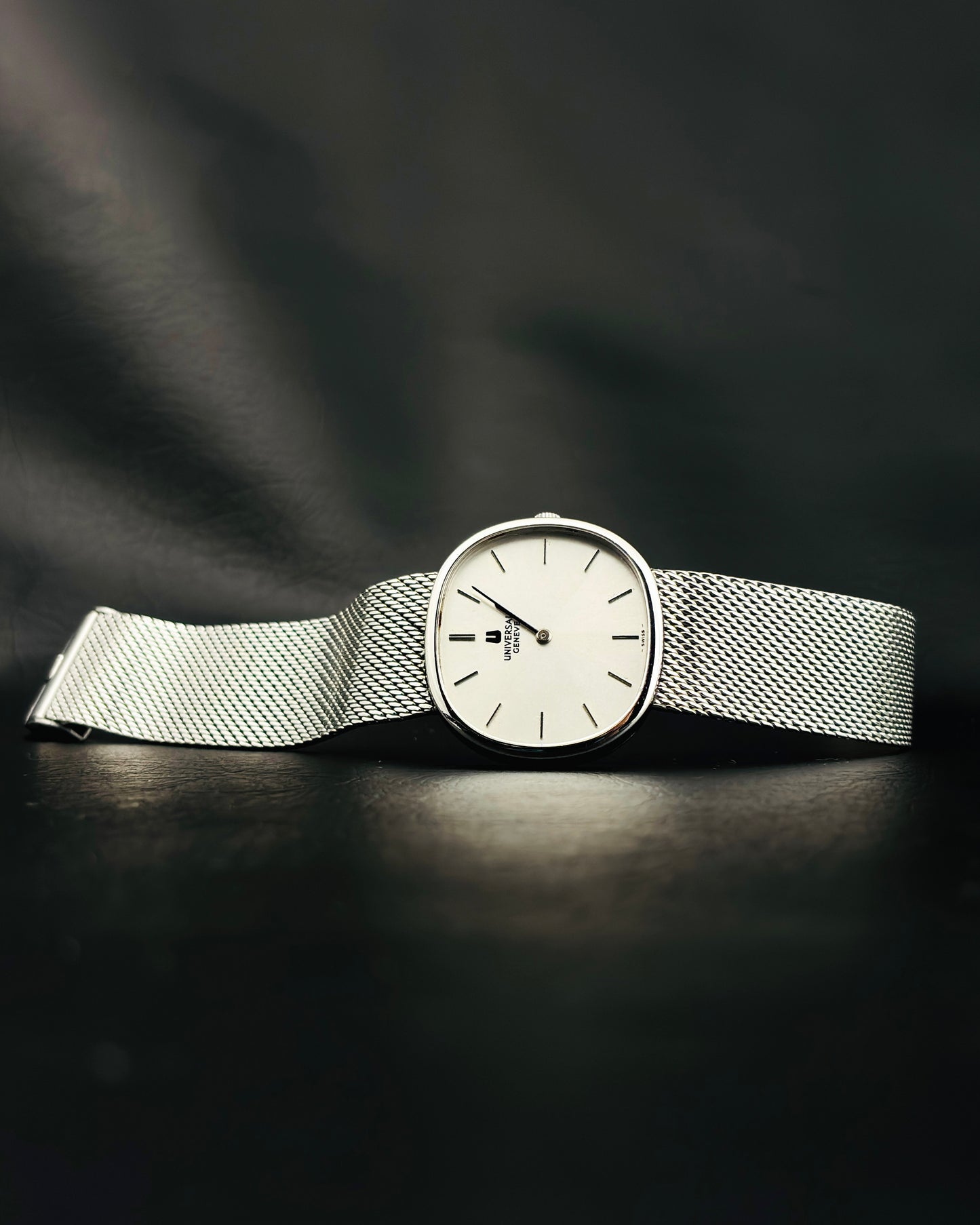 Universal Genève Sigma Matte Silver Ellipse