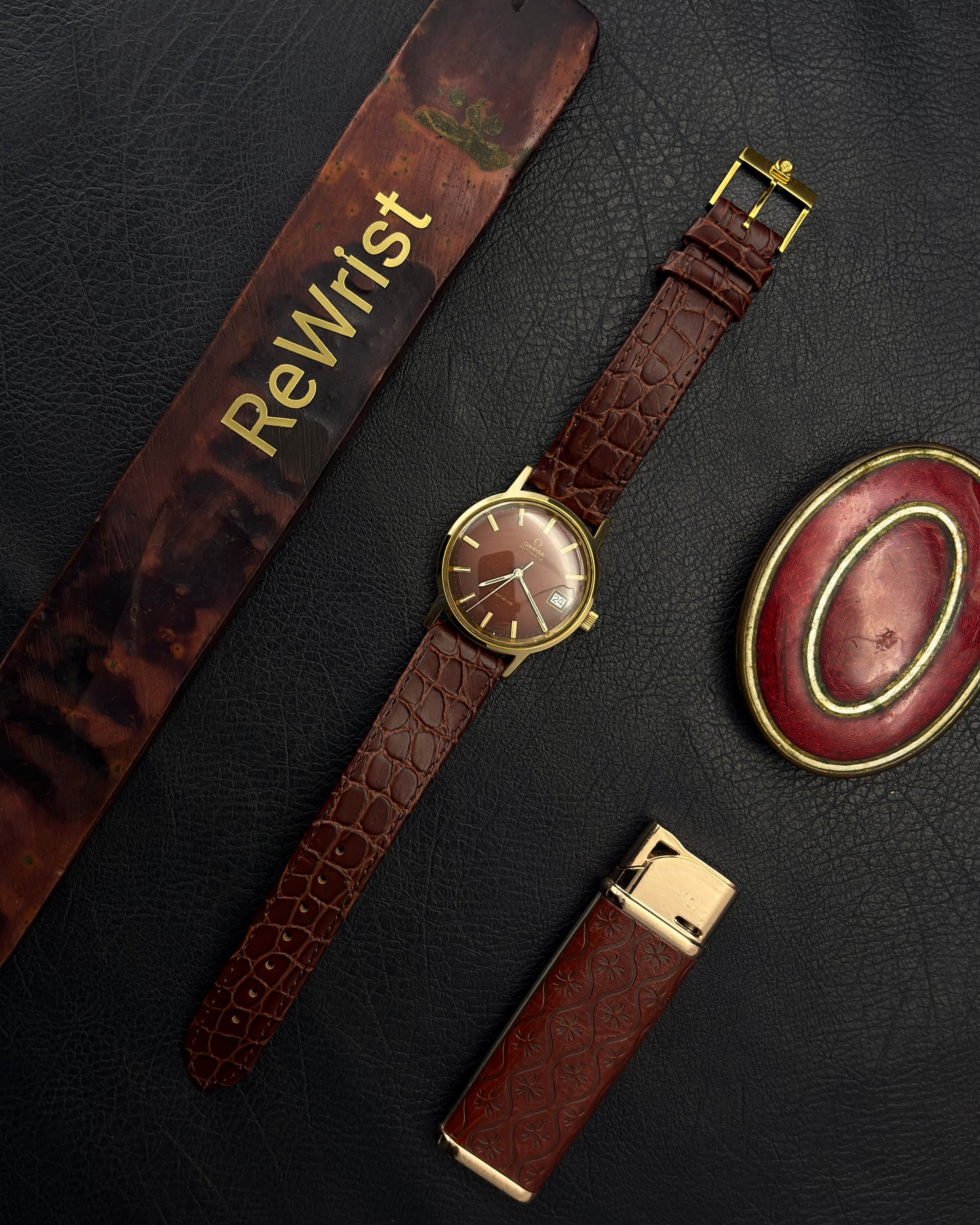 Omega Genève Automatic | Rare Burgundy Dial