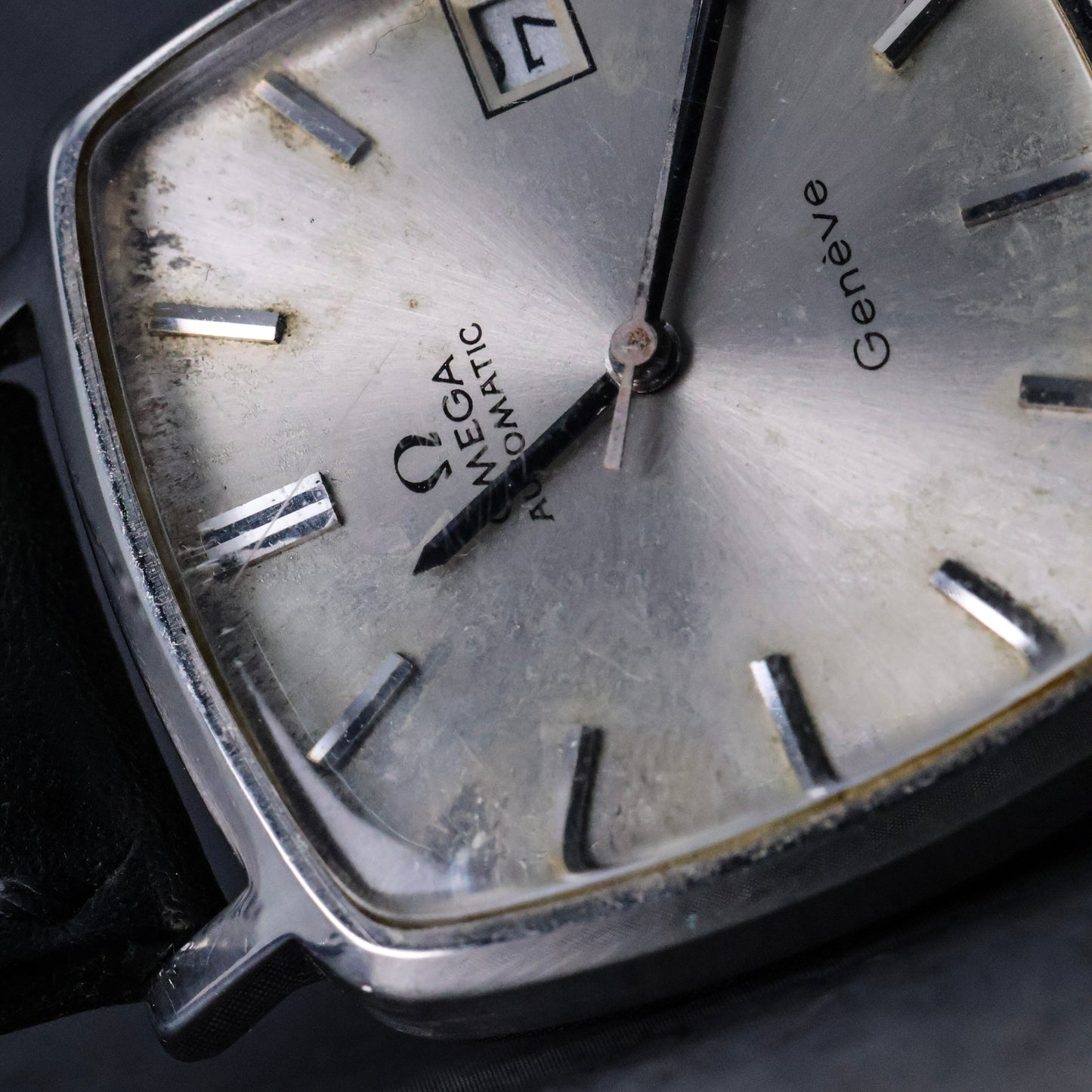 Omega Genève Automatic