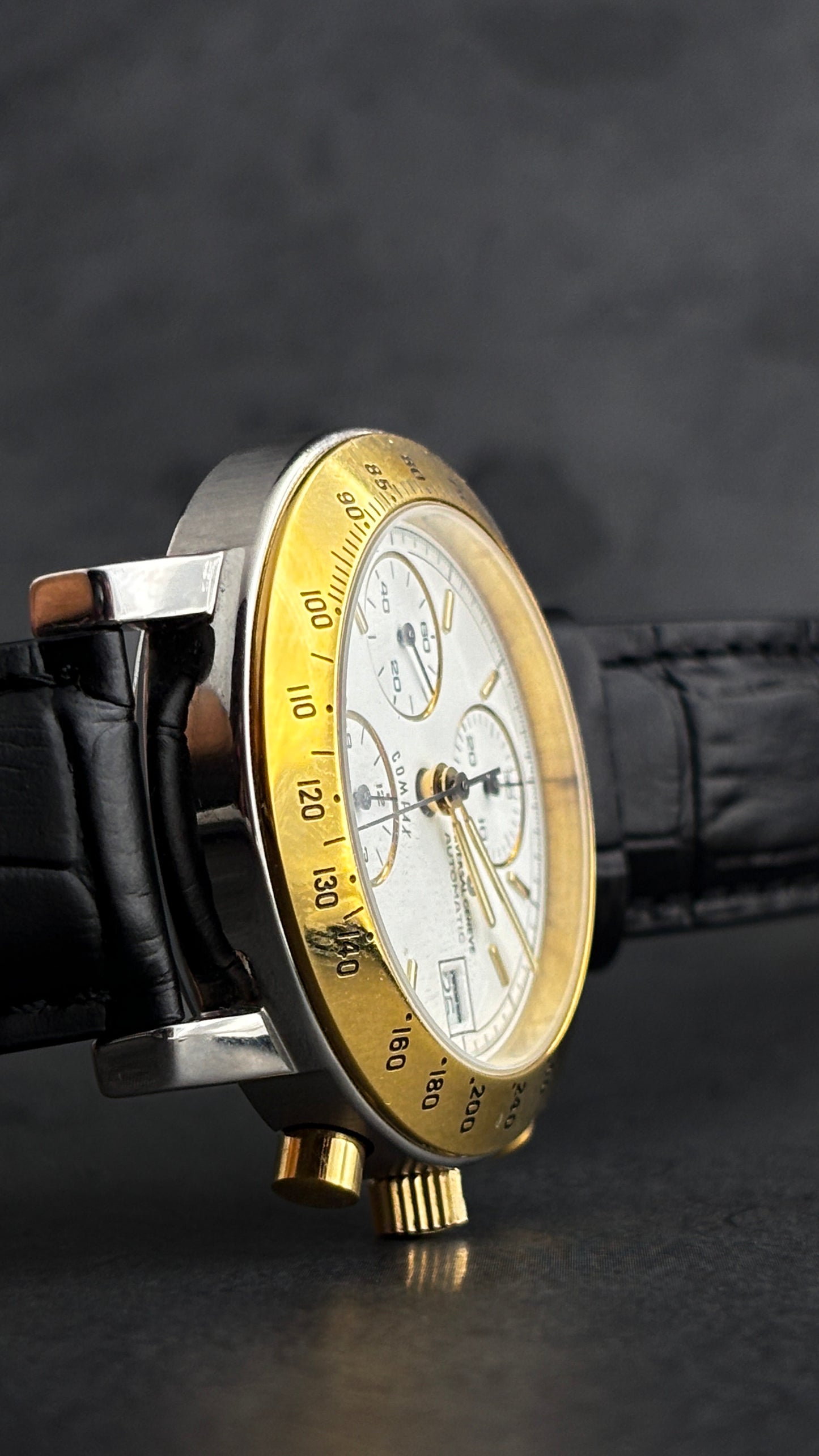 Universal Geneve Compax Chronograph NOS