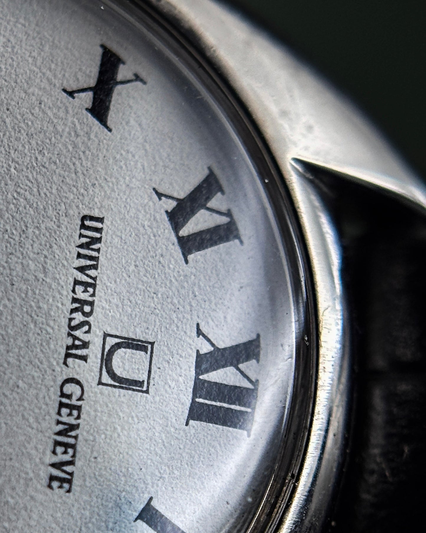 Universal Genève ladies - white shadow design