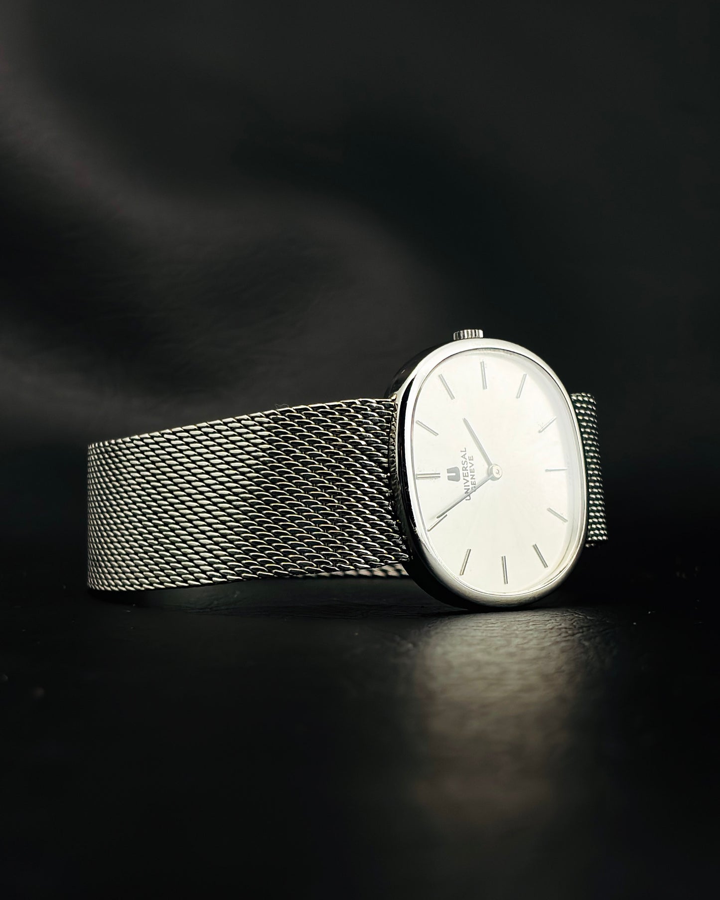 Universal Genève Sigma Matte Silver Ellipse