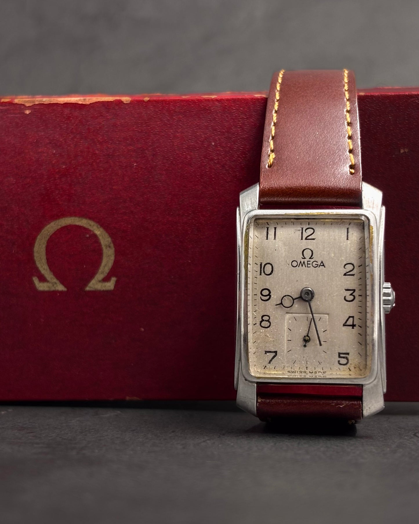 Omega Sub-Second Curvex