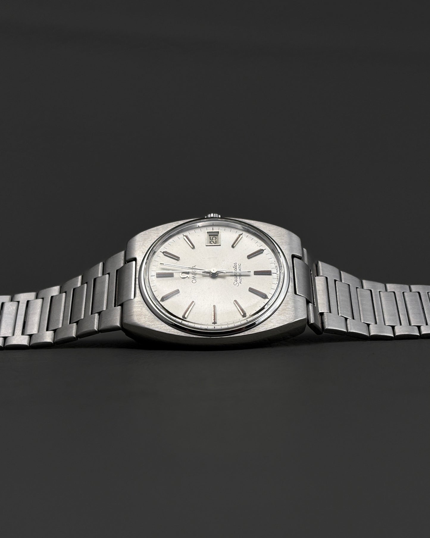 Omega Seamaster - TV Case