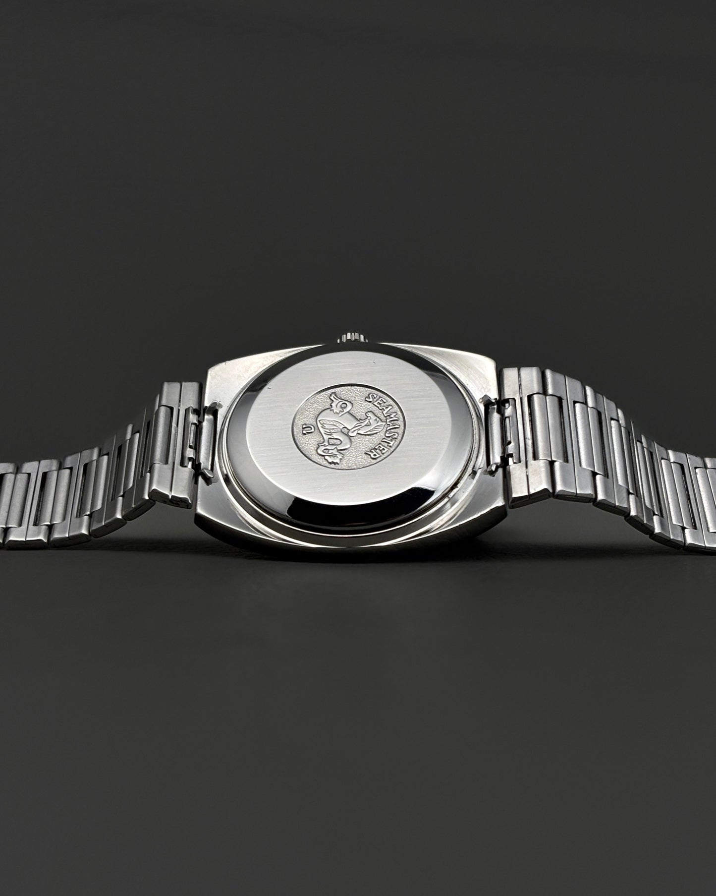 Omega Seamaster - TV Case