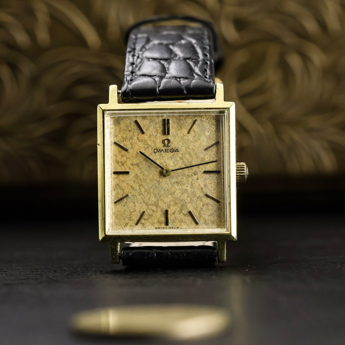 Omega Tank Genève