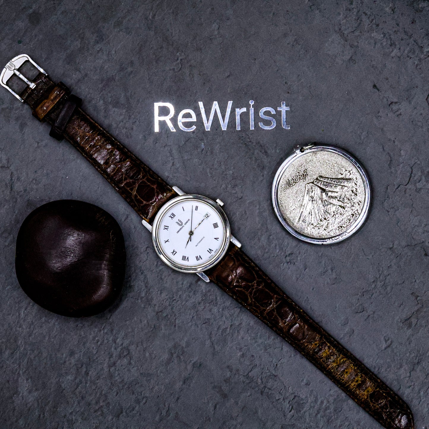 Universal Genève Platinum