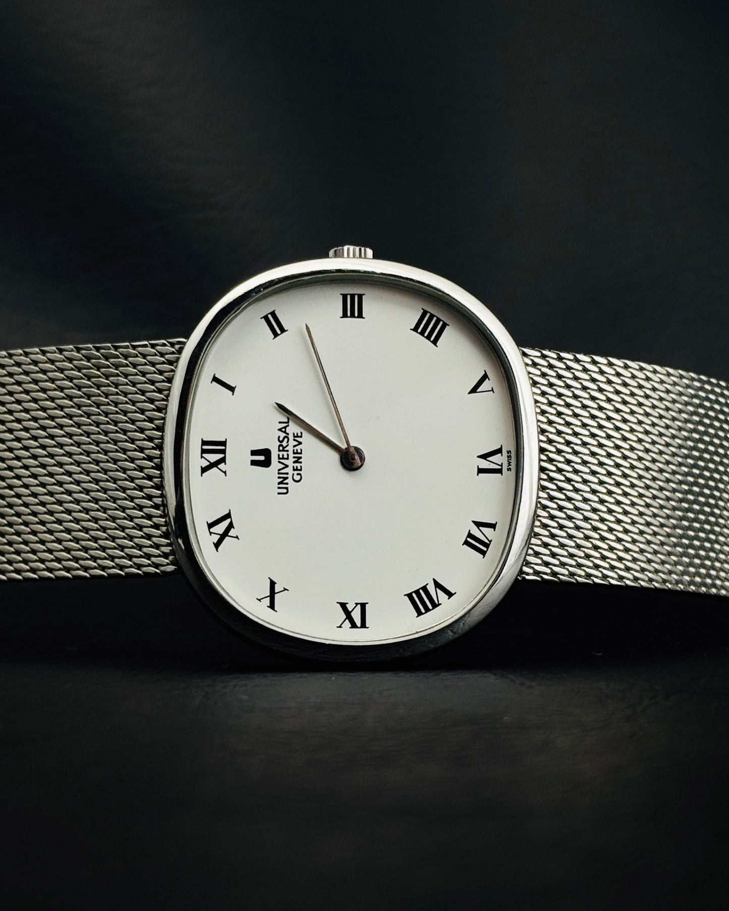 Universal Genève Ellipse - New Old Stock