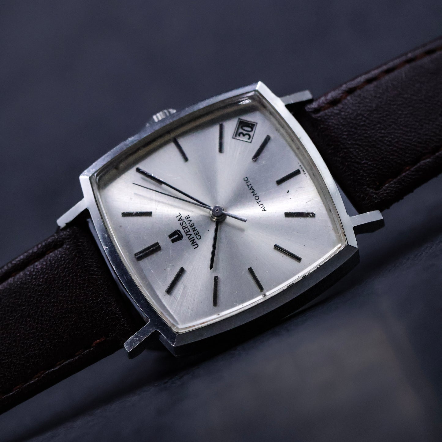 Universal Genève Square