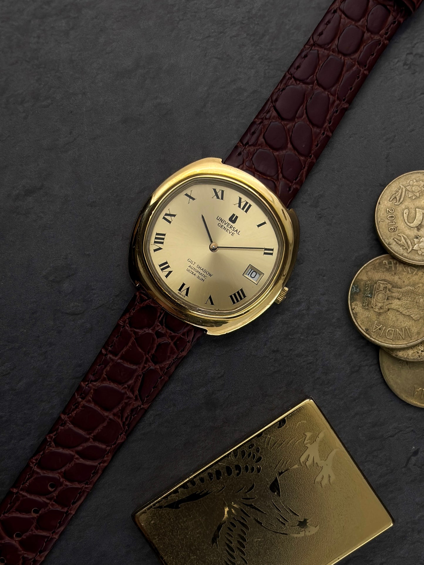 Universal Geneve Gilt Shadow Ultra Slim Automatic