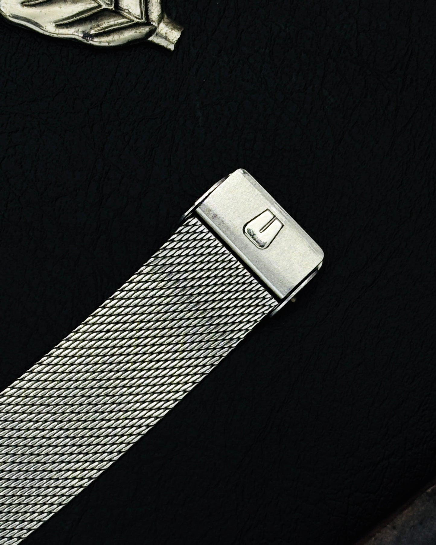 Universal Genève Sigma Matte Silver Ellipse
