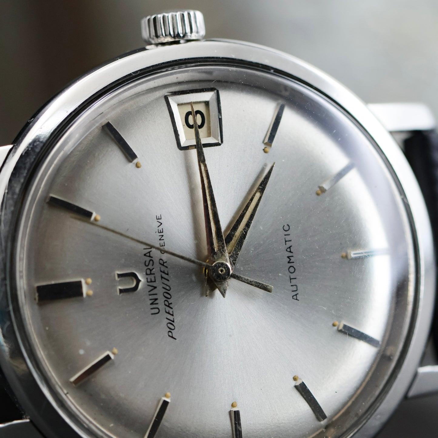 Universal Genève Polerouter 20375-1 |  Silver Dial