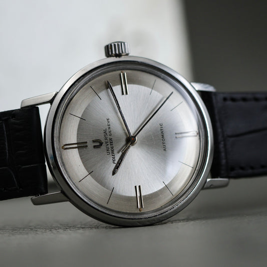 Universal Genève Polerouter