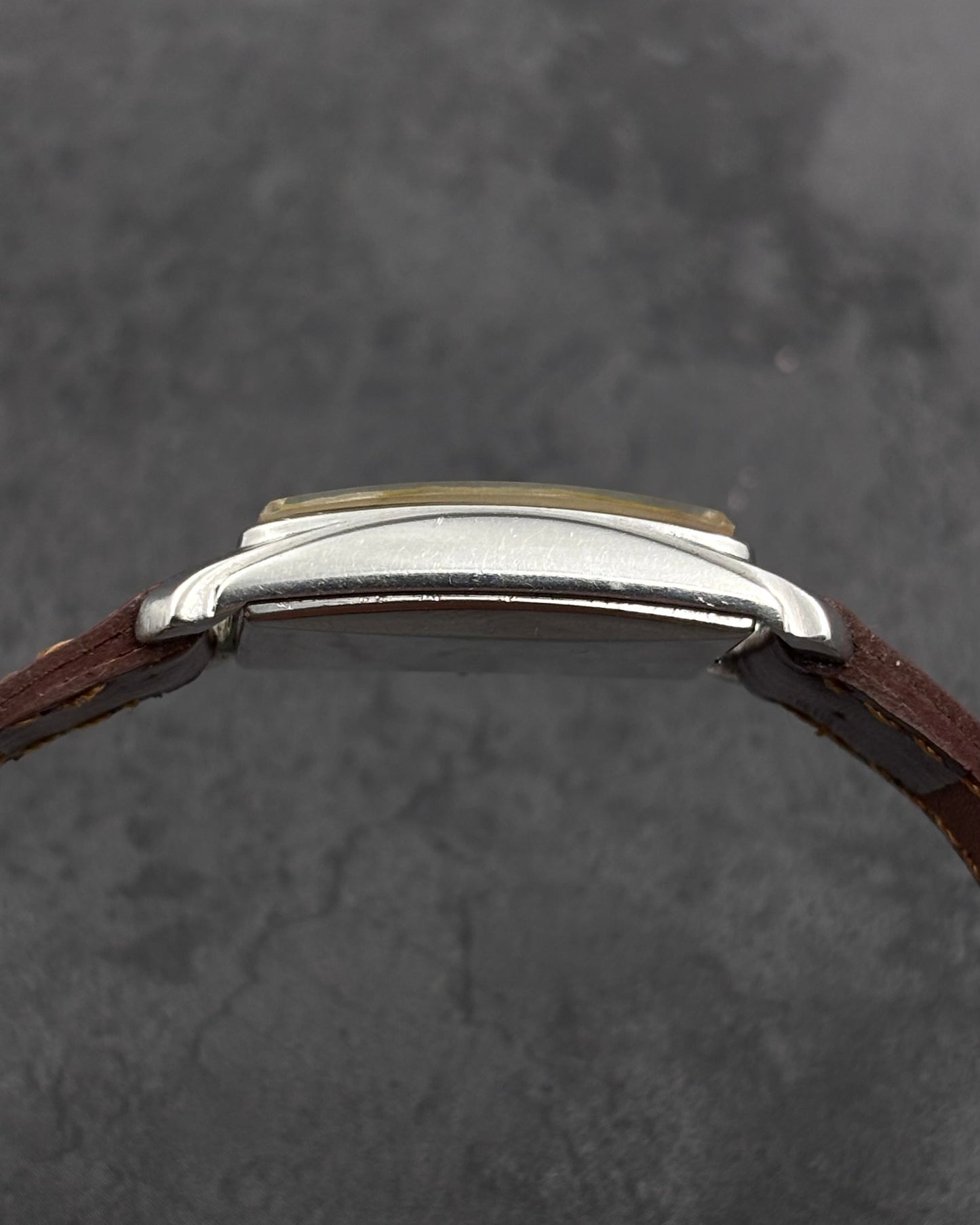 Omega Sub-Second Curvex
