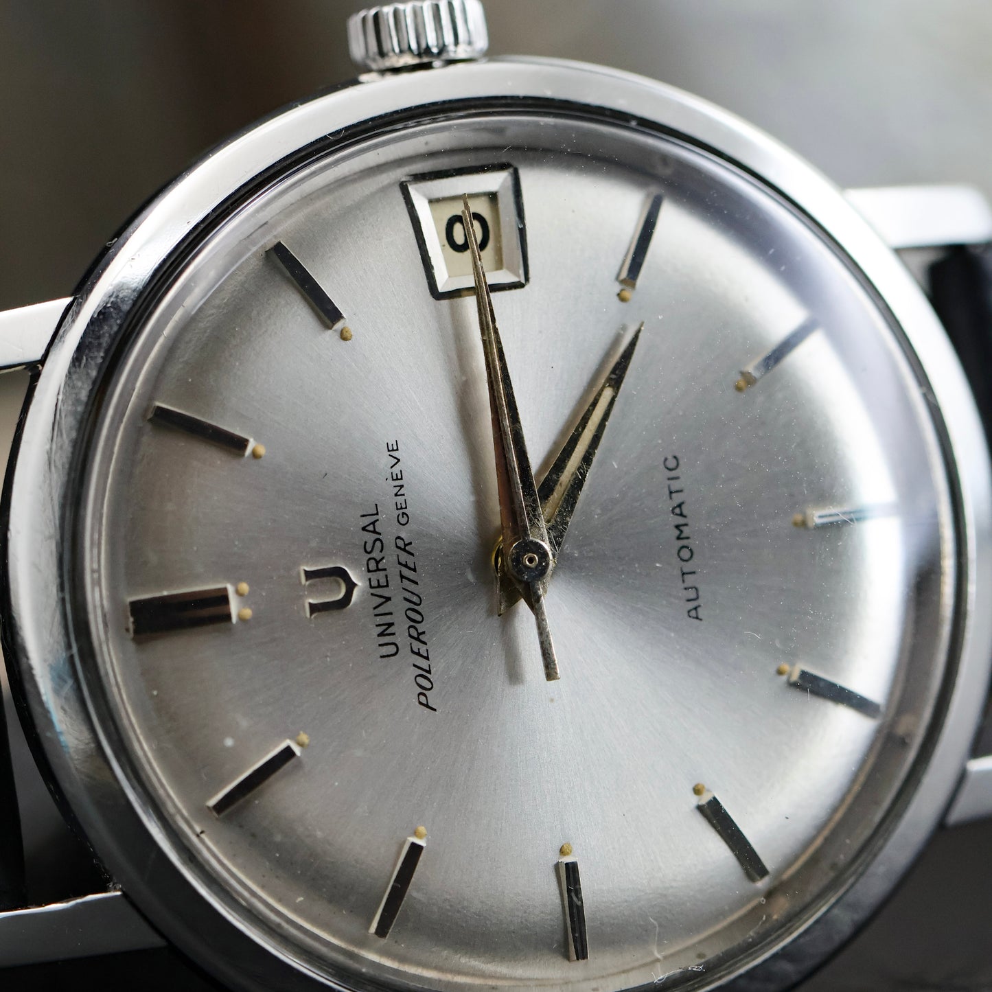 Universal Genève Polerouter 20375-1 |  Silver Dial