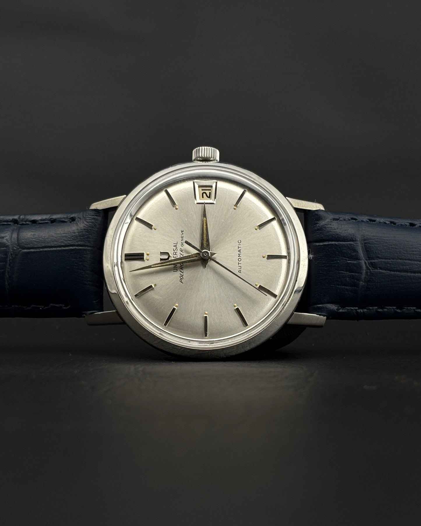 Universal Genève Polerouter 20375-1 |  Silver Dial