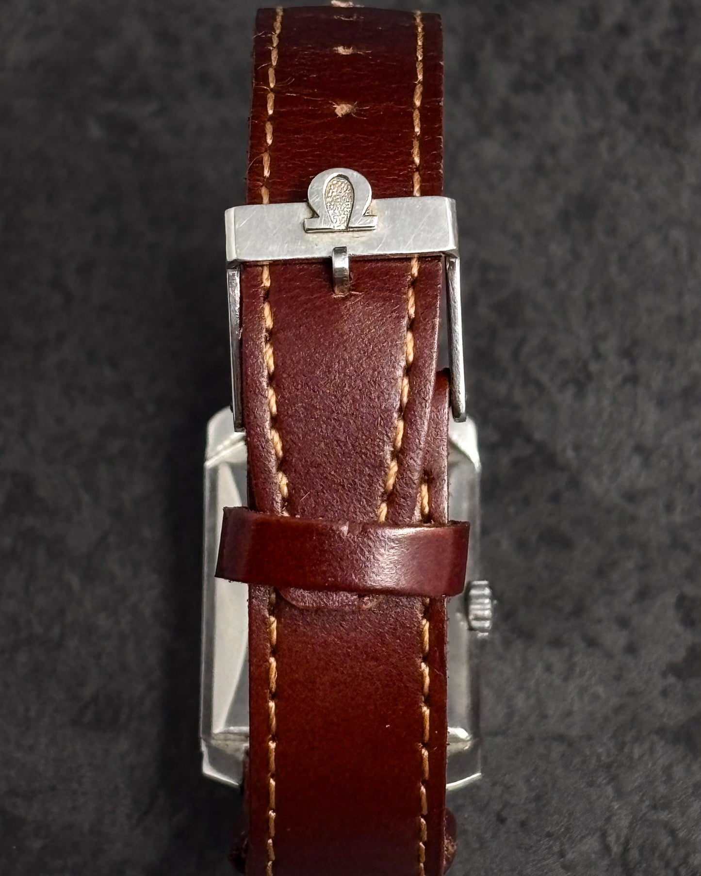 Omega Sub-Second Curvex