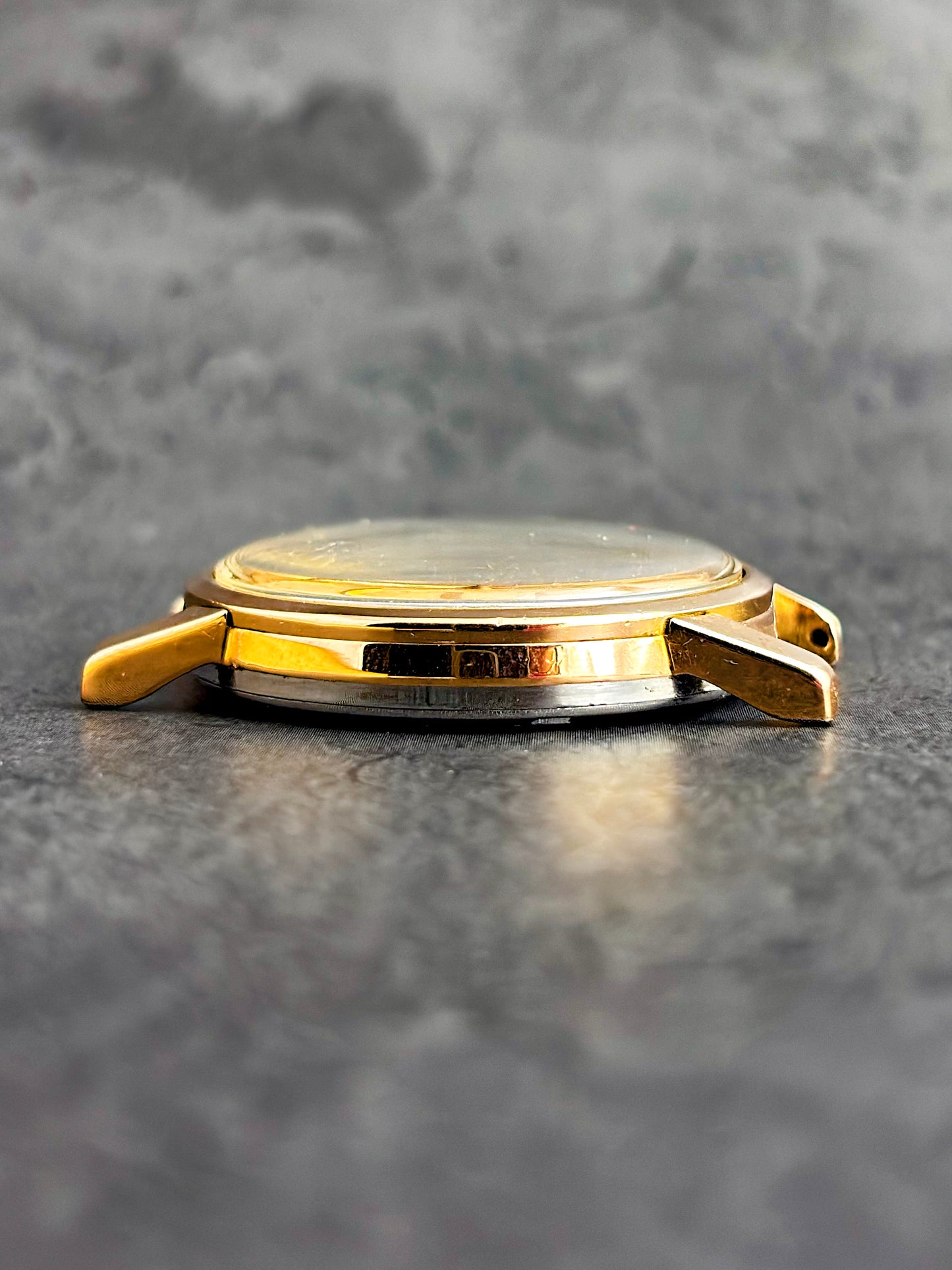 Omega Seamaster | 14K Gold Top