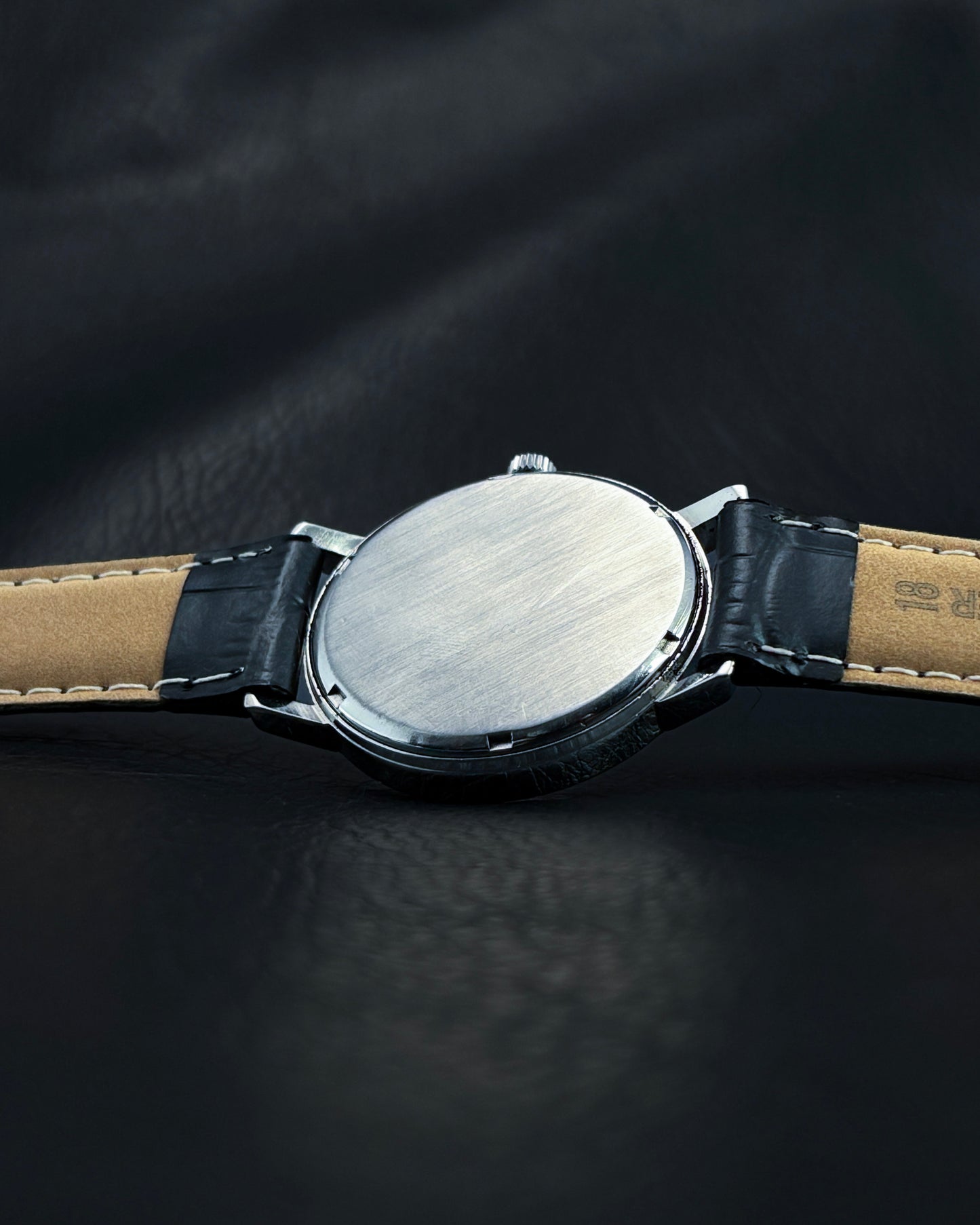 Girard-Perregaux Manual Wind | Textured Steel/Silver Dial