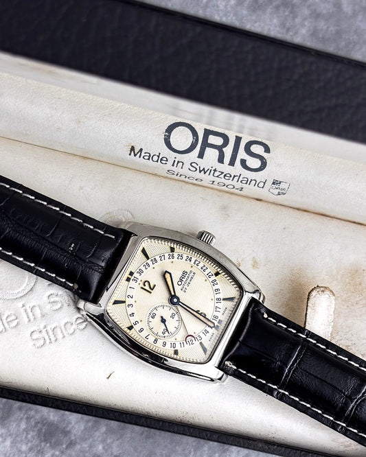 Oris Classic Tonneau Date Pointer