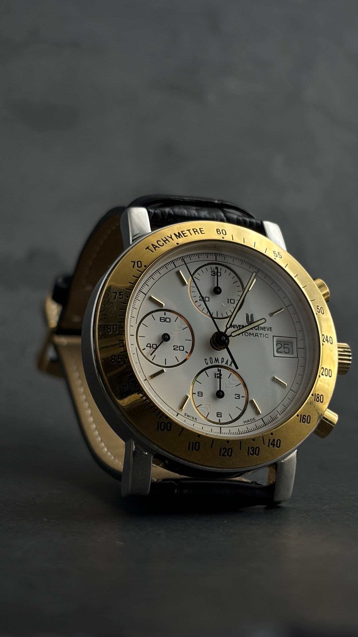 Universal Geneve Compax Chronograph NOS