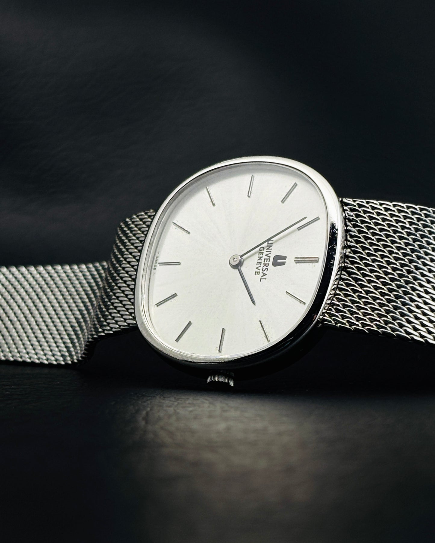 Universal Genève Sigma Matte Silver Ellipse