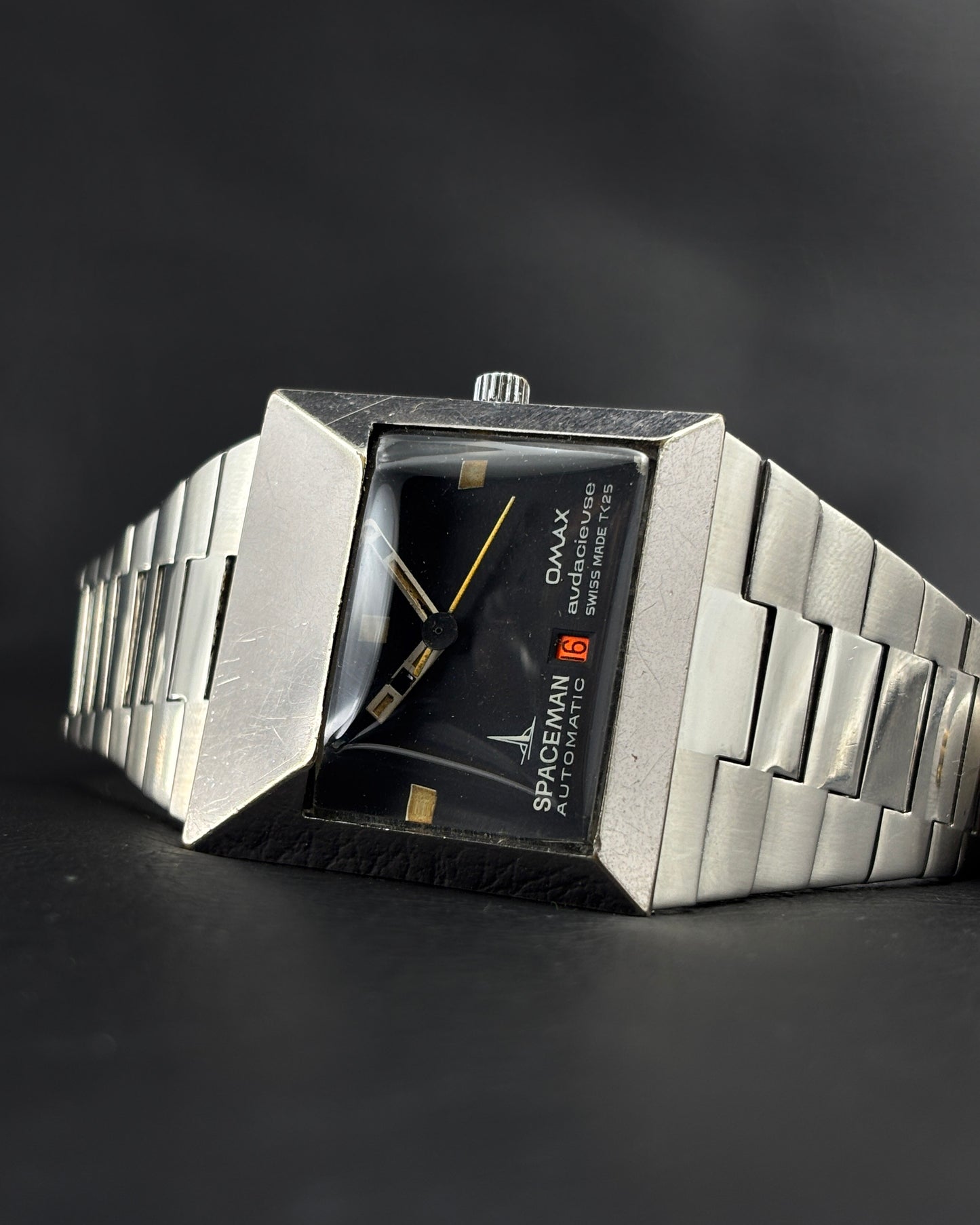Omax Spaceman Audacieuse