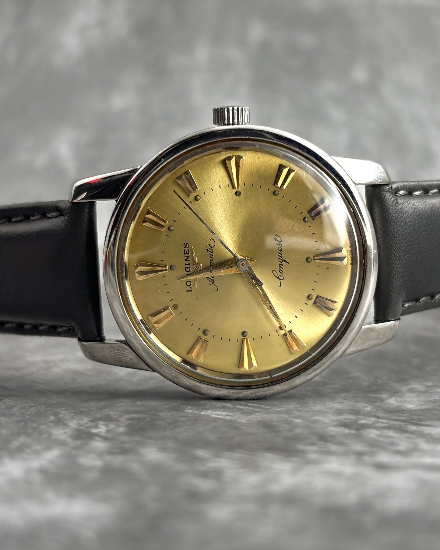 Longines Conquest | Gold Dial