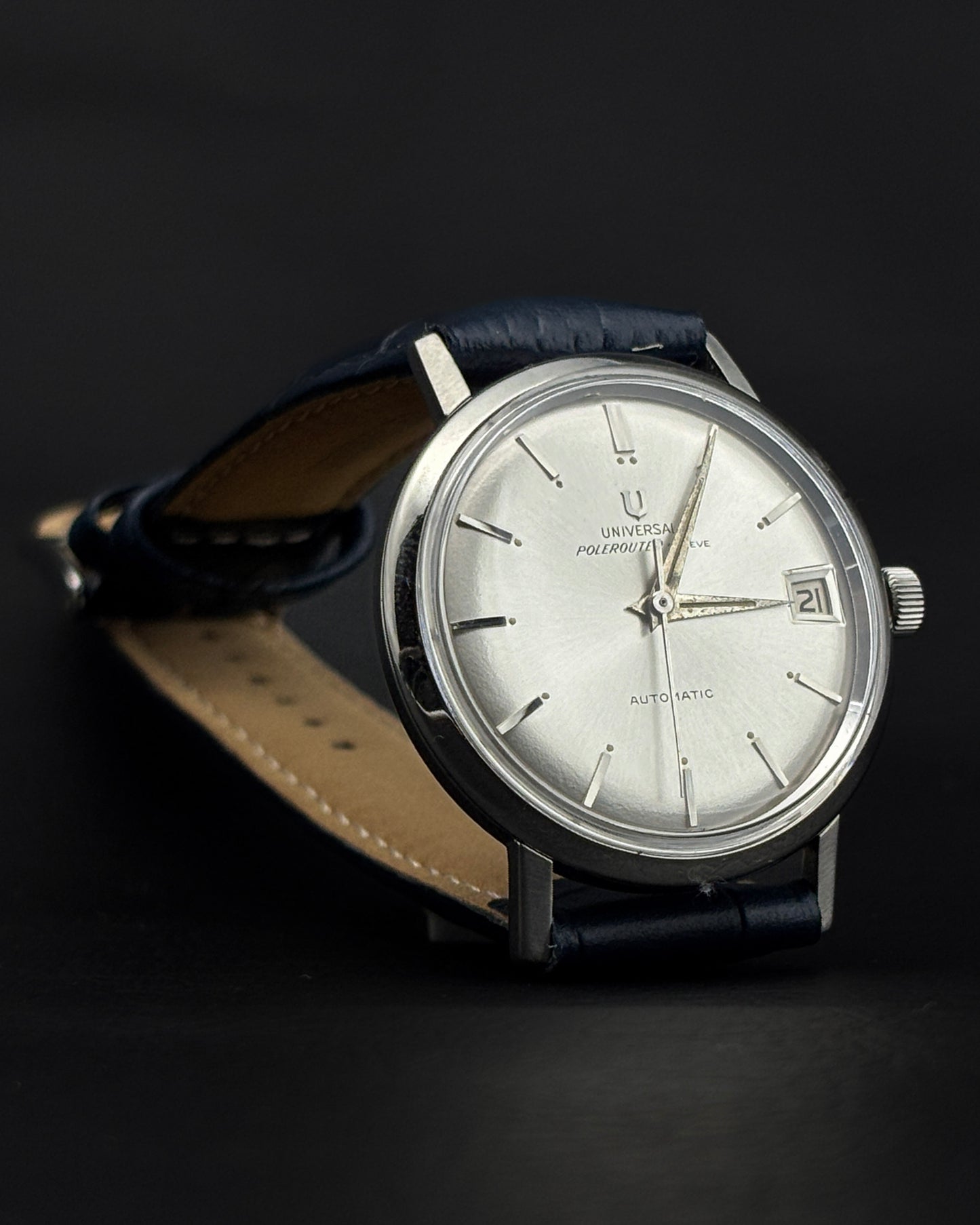 Universal Genève Polerouter 20375-1 |  Silver Dial