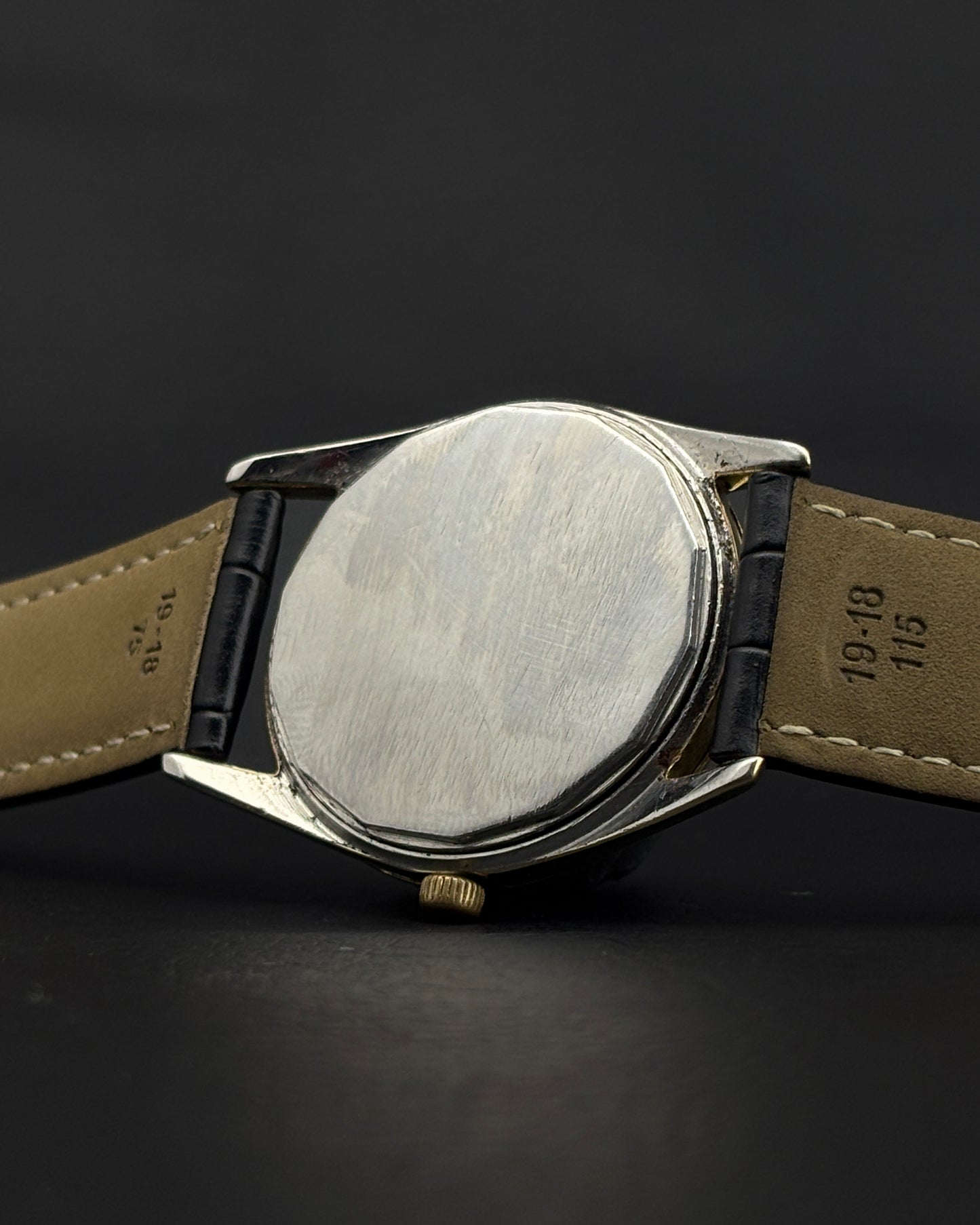 Universal Genève Polerouter Date 404601-3 | Gold-Capped Case