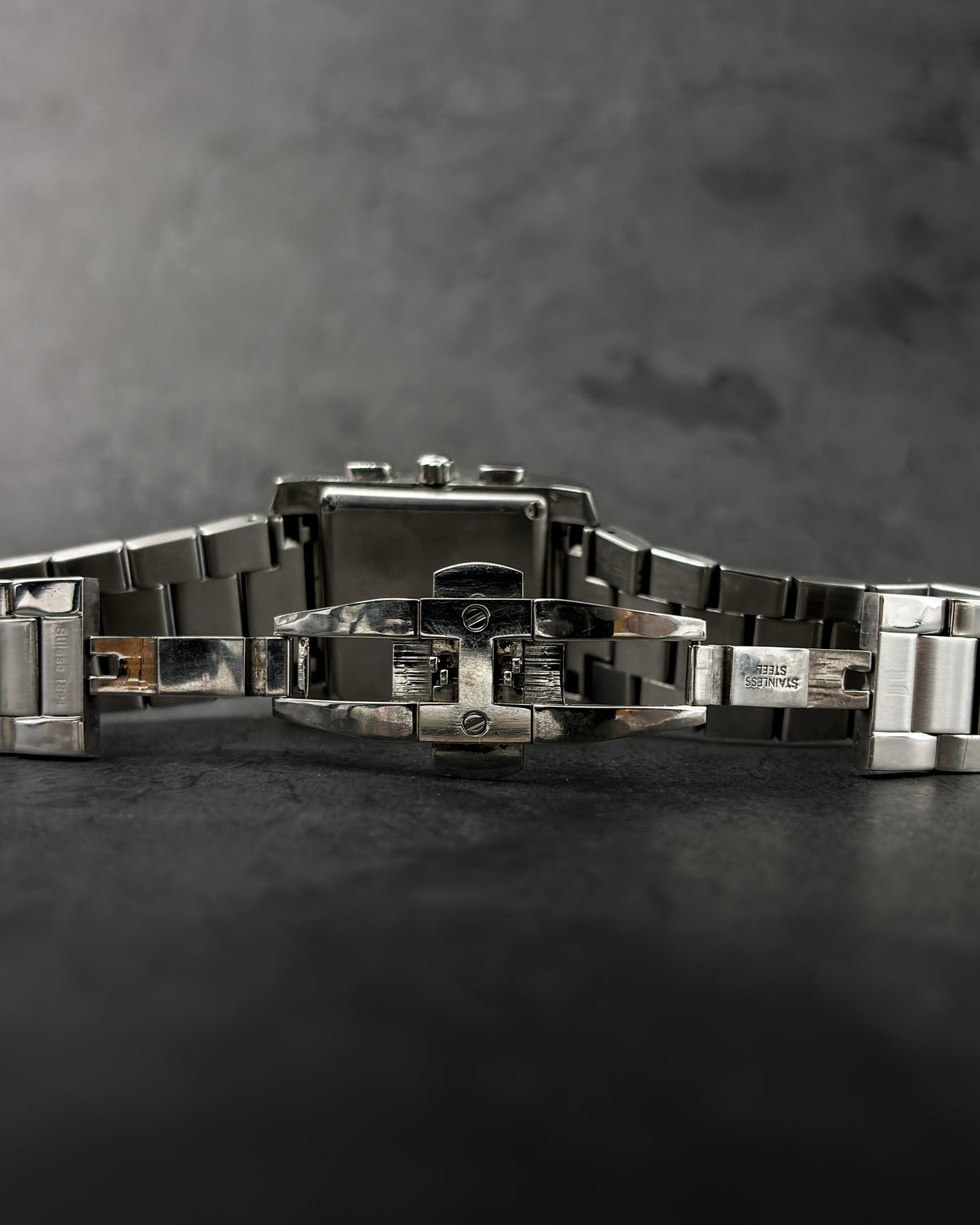 Universal Genève Unicompax Quartz