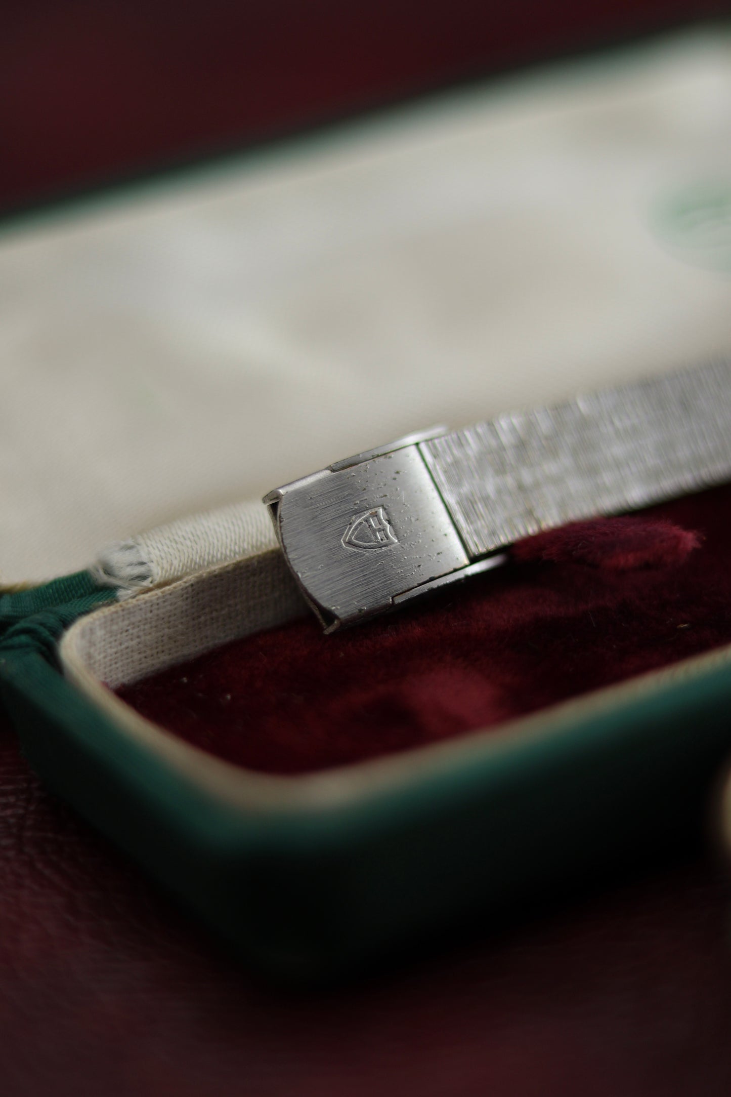 Tudor Lady | Ruby Red Dial | Textured