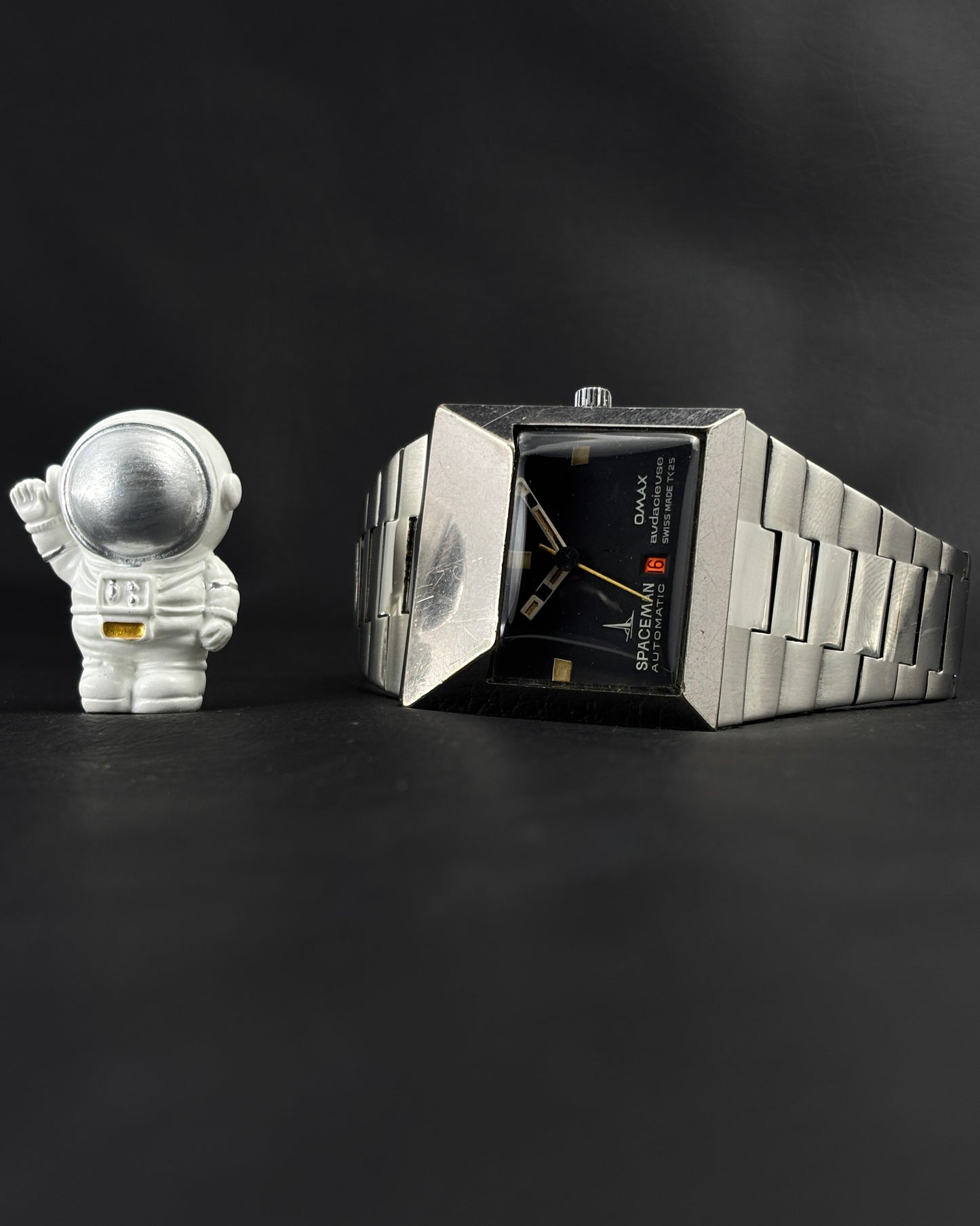 Omax Spaceman Audacieuse