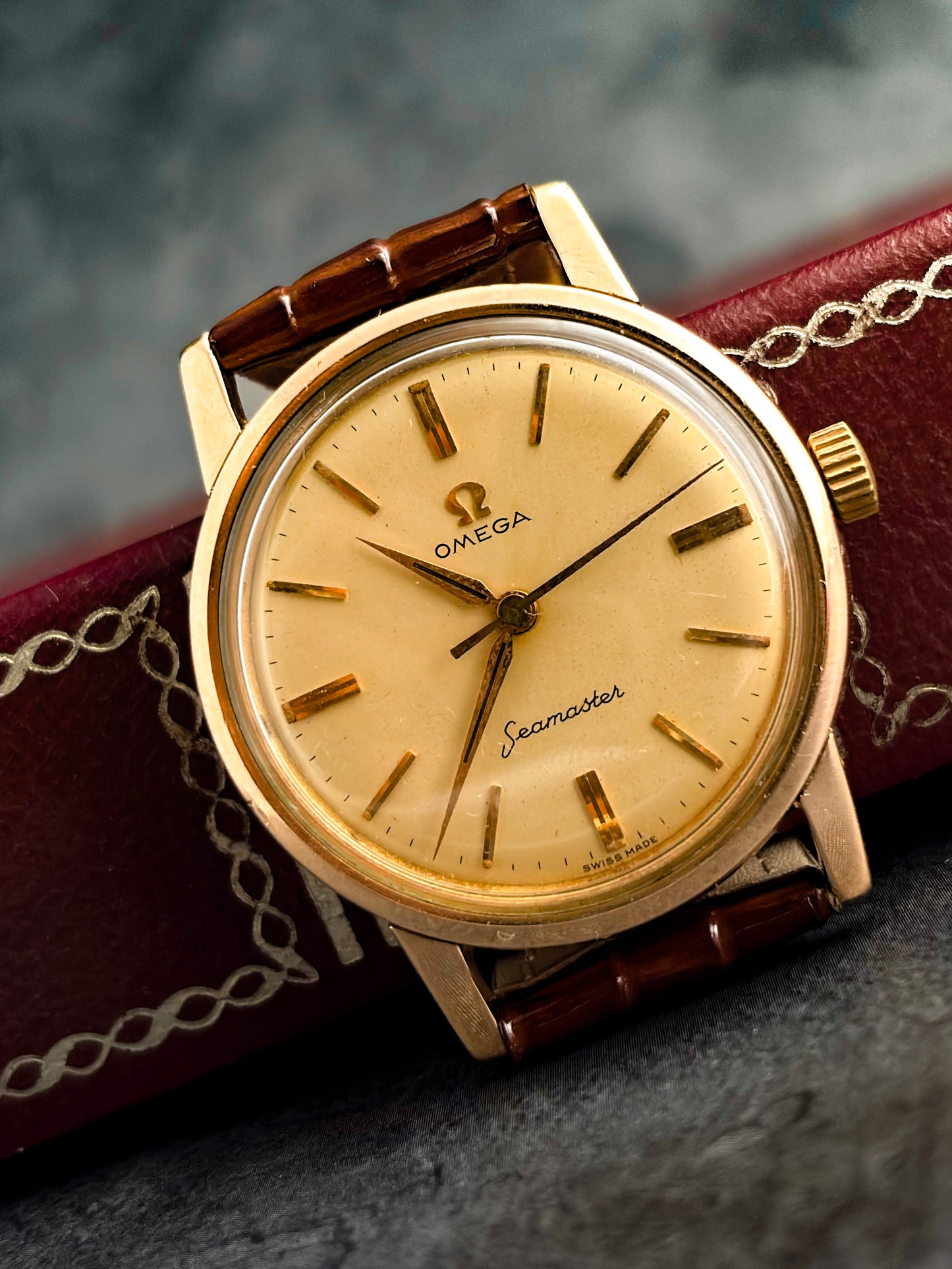 Omega Seamaster | 14K Gold Top