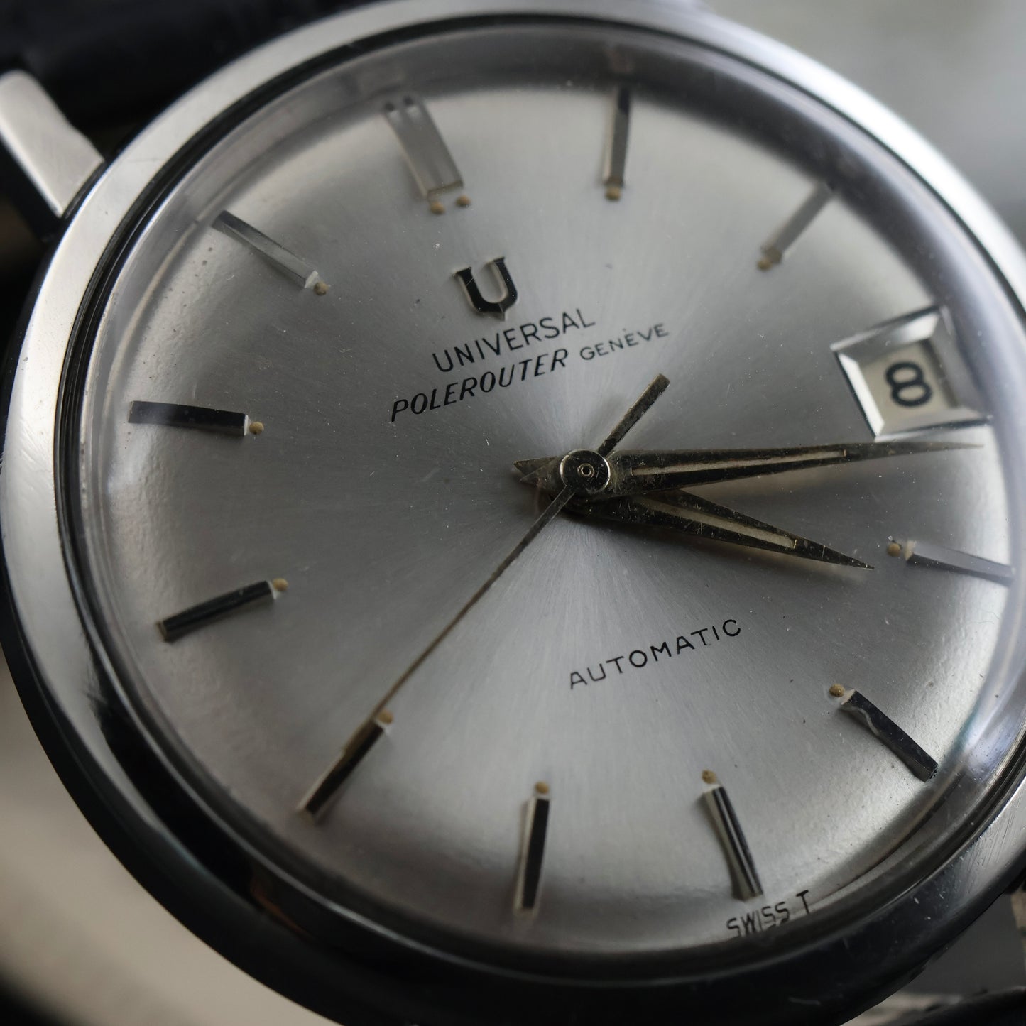 Universal Genève Polerouter 20375-1 |  Silver Dial