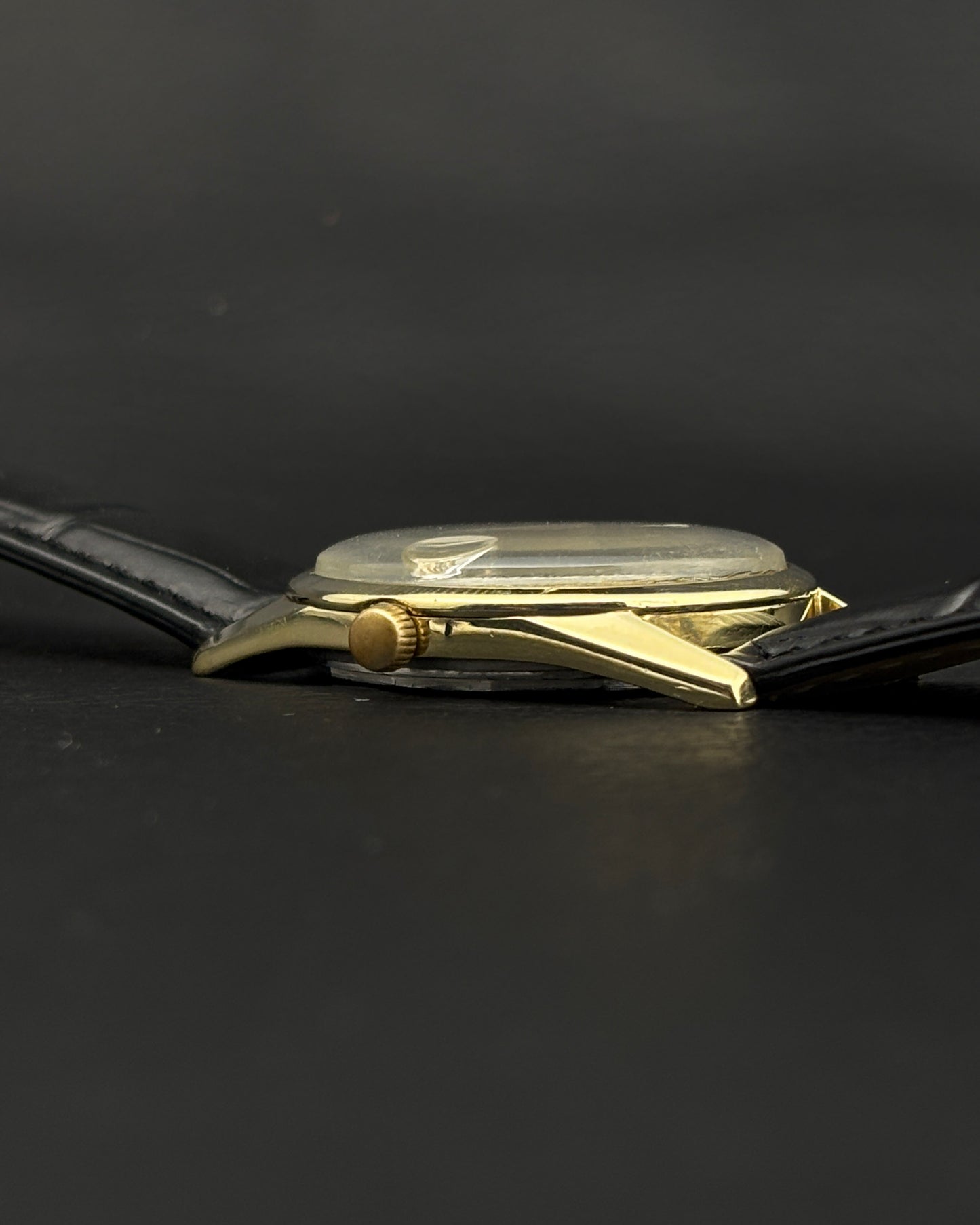 Universal Genève Polerouter Date 404601-3 | Gold-Capped Case