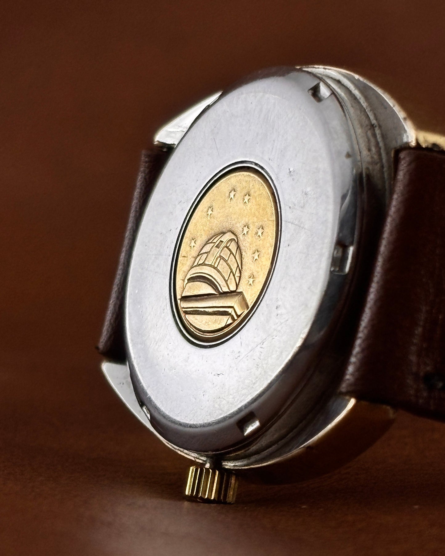 Omega Constellation | C-Shape | CD 166.0247 | Gold-Cap