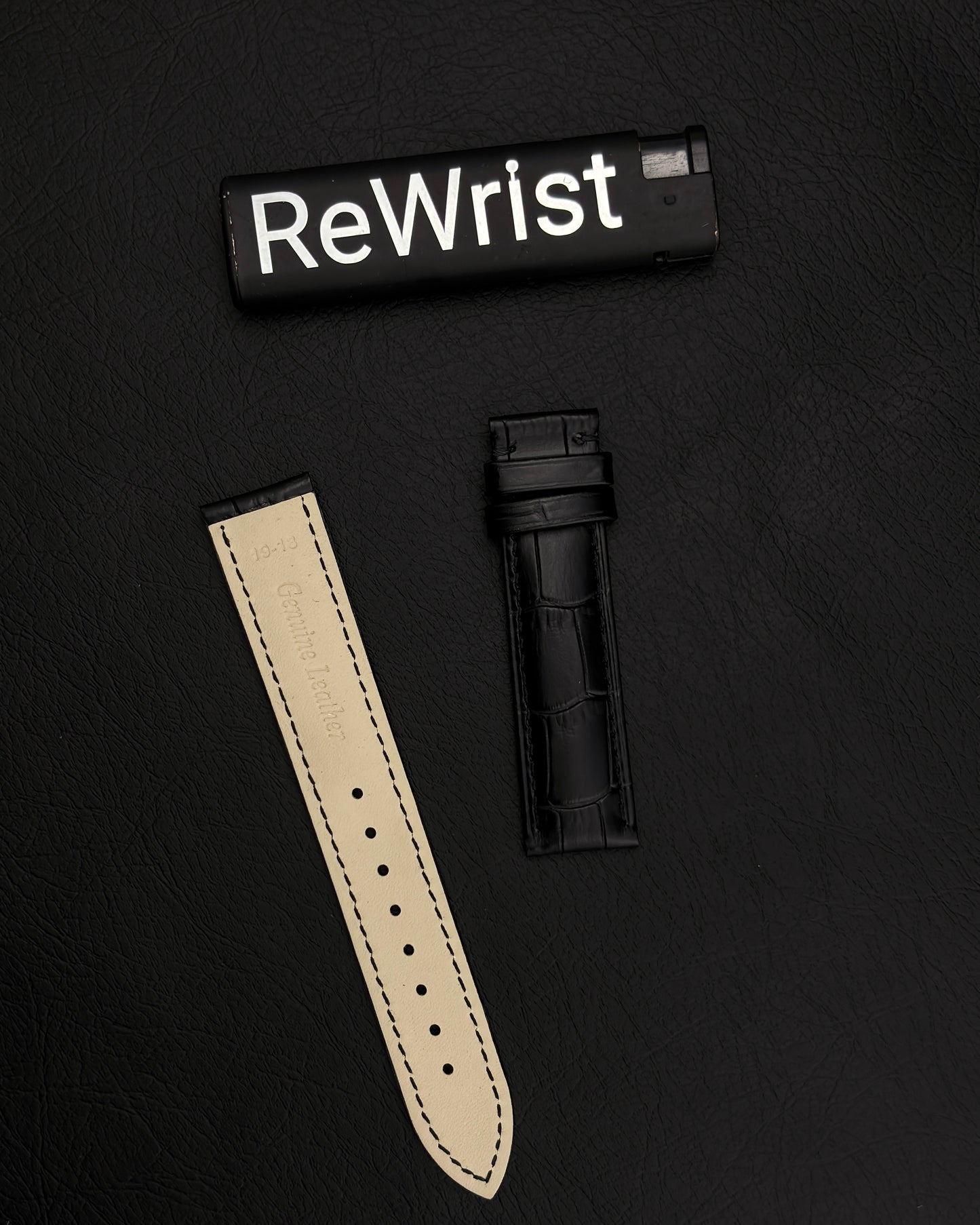 Odd size leather strap - Black