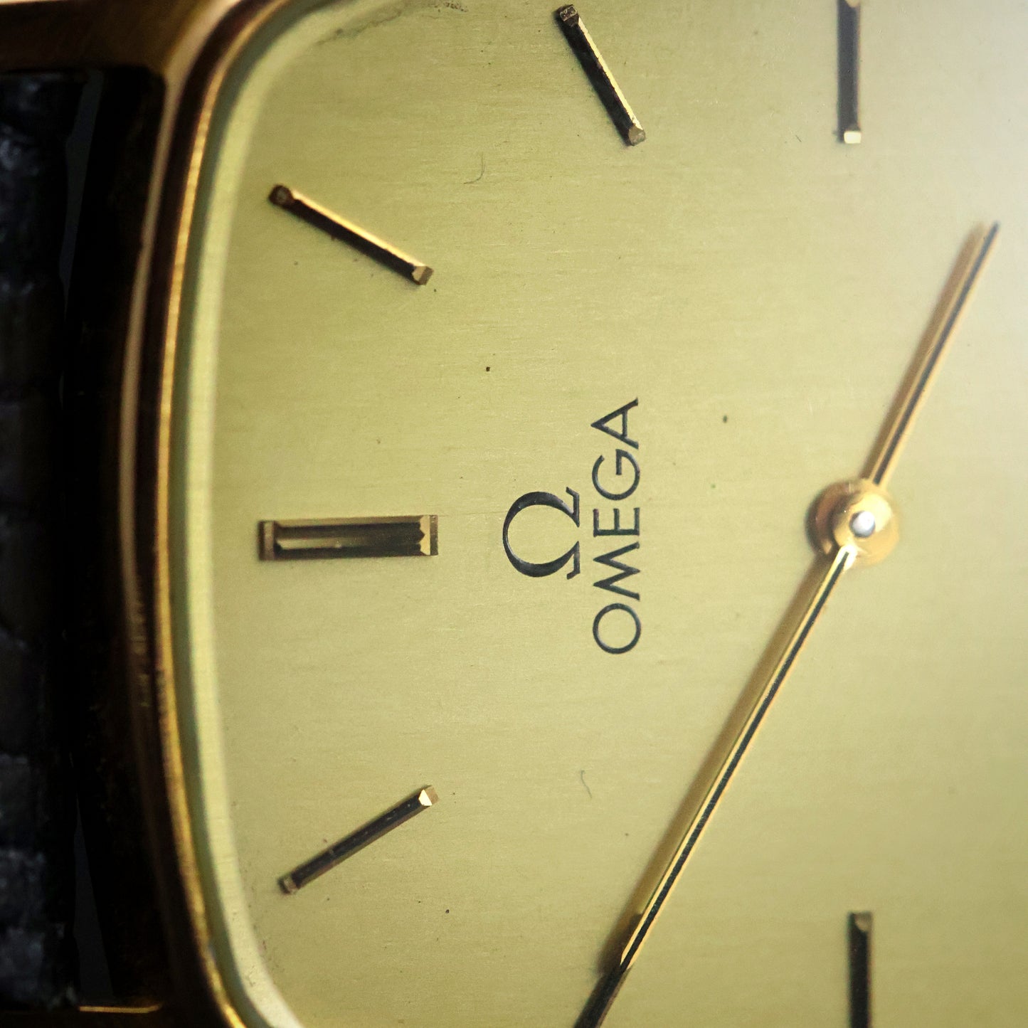 Omega De Ville Quartz Tank