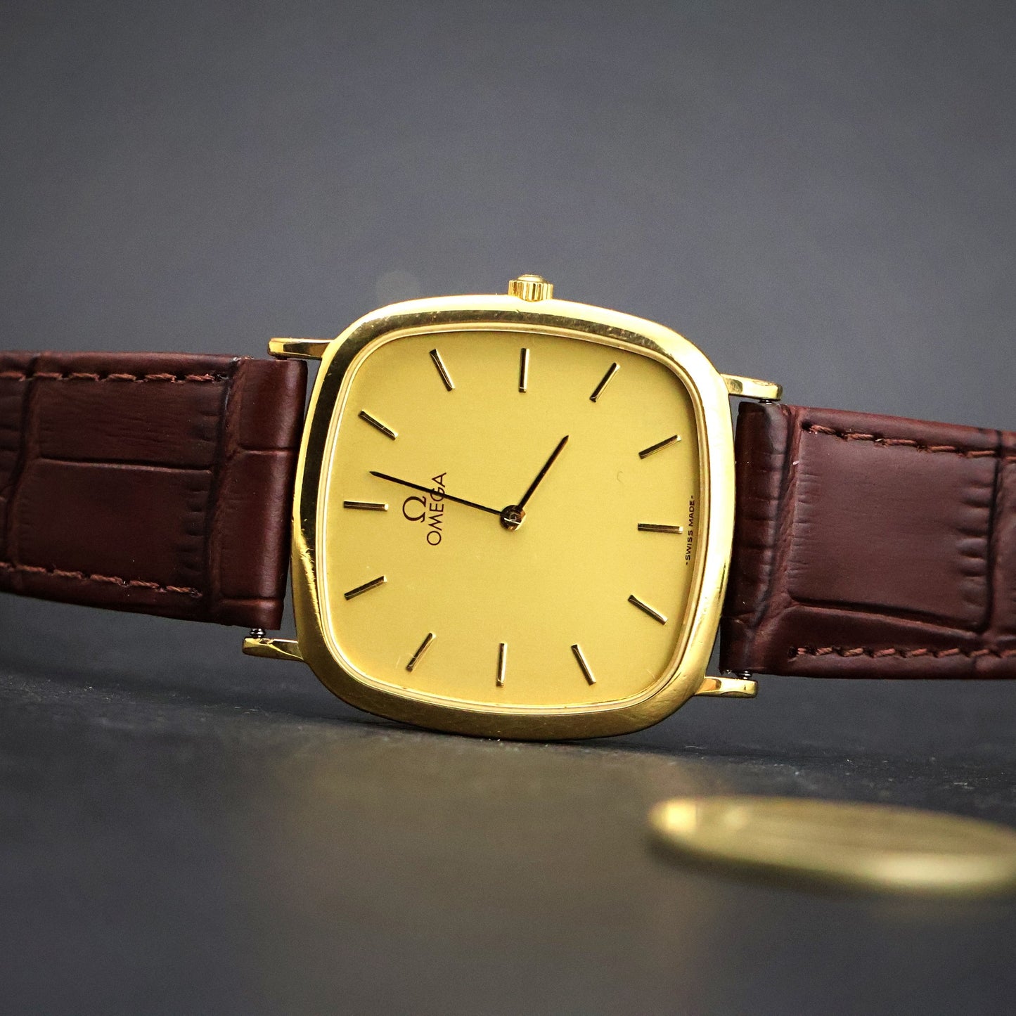 Omega De Ville - Gold Cushion NOS